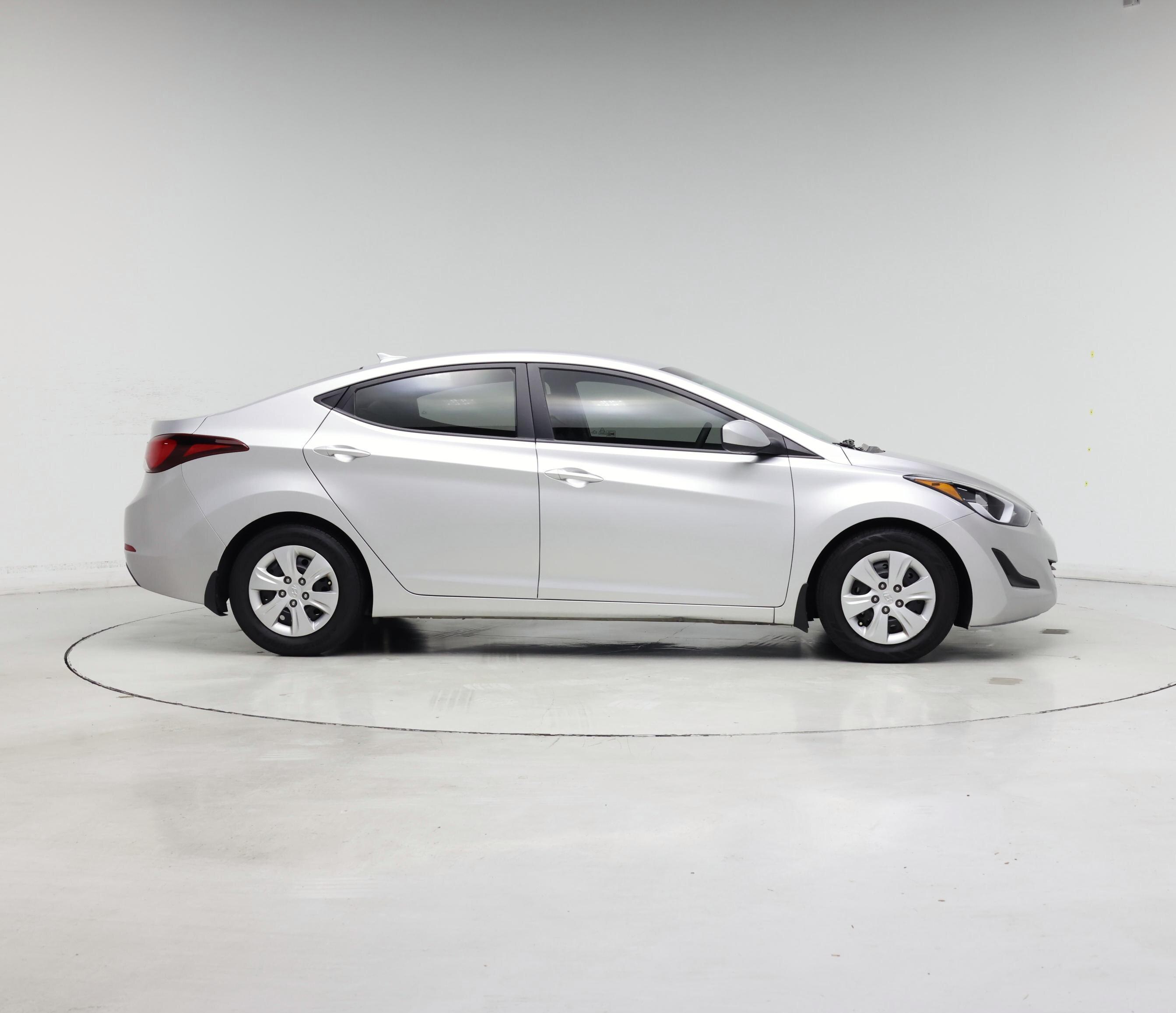 Thumbnail: 2016 Hyundai Elantra - 7