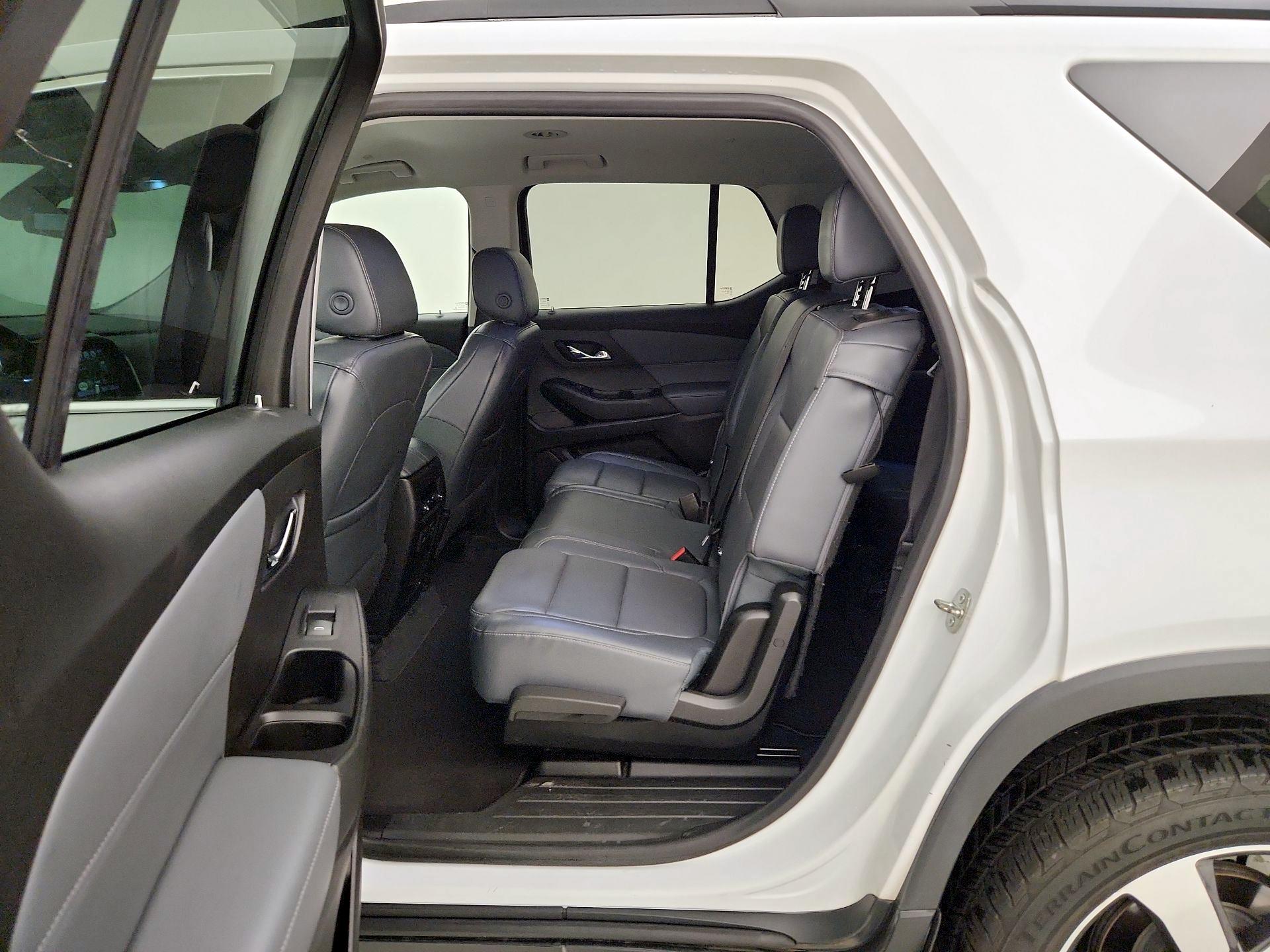 Thumbnail: 2019 Chevrolet Traverse - 19