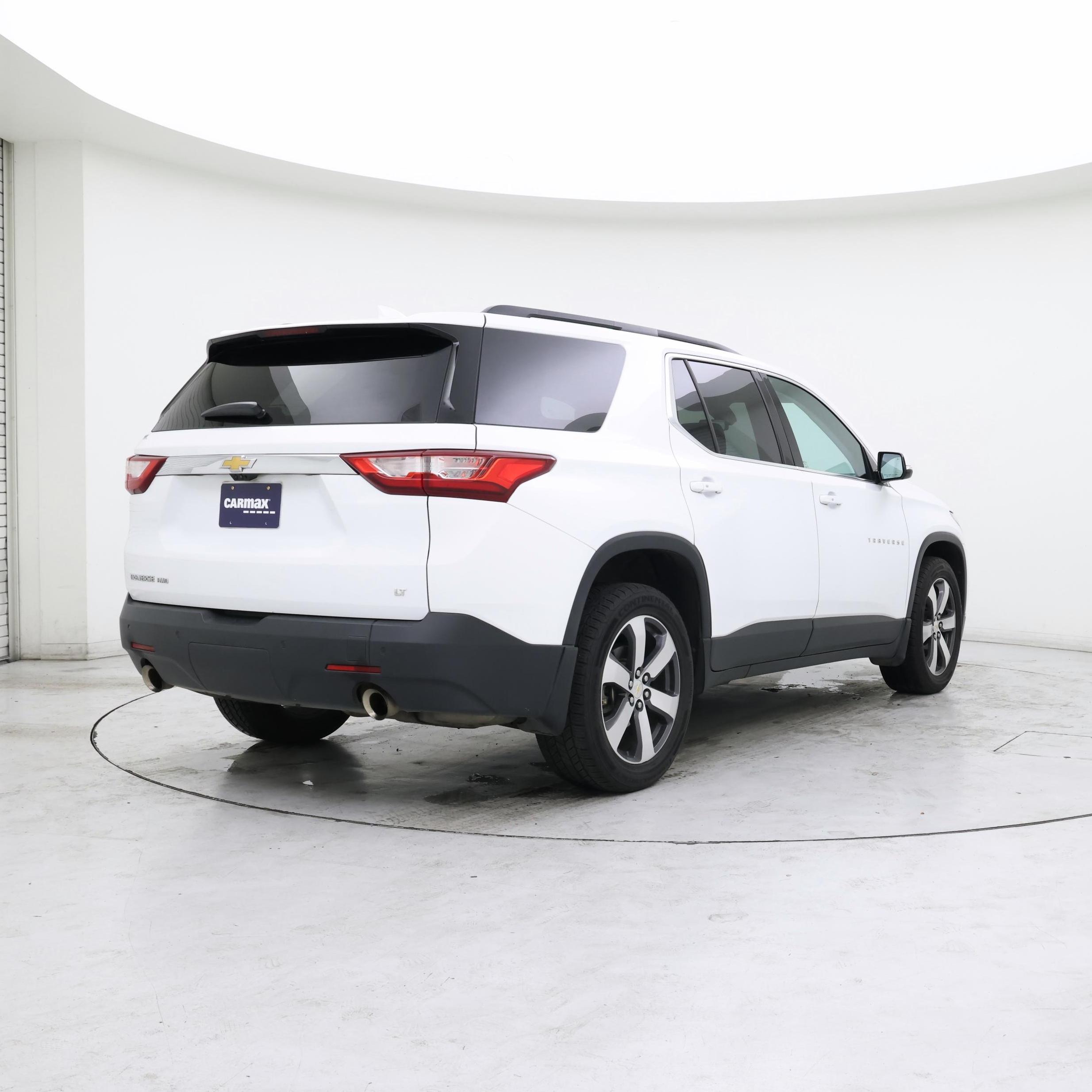 Thumbnail: 2019 Chevrolet Traverse - 8