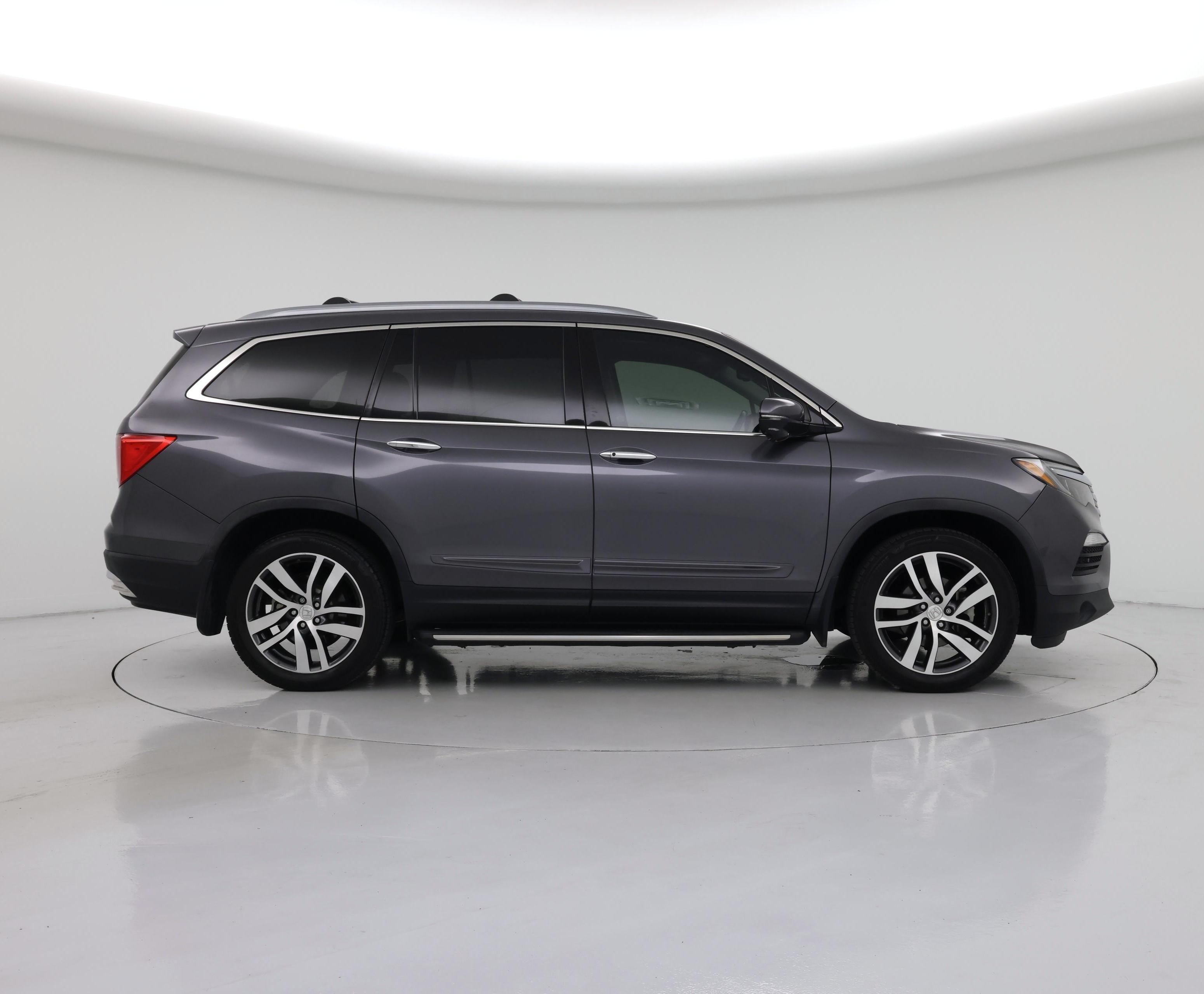 Thumbnail: 2018 Honda Pilot - 7