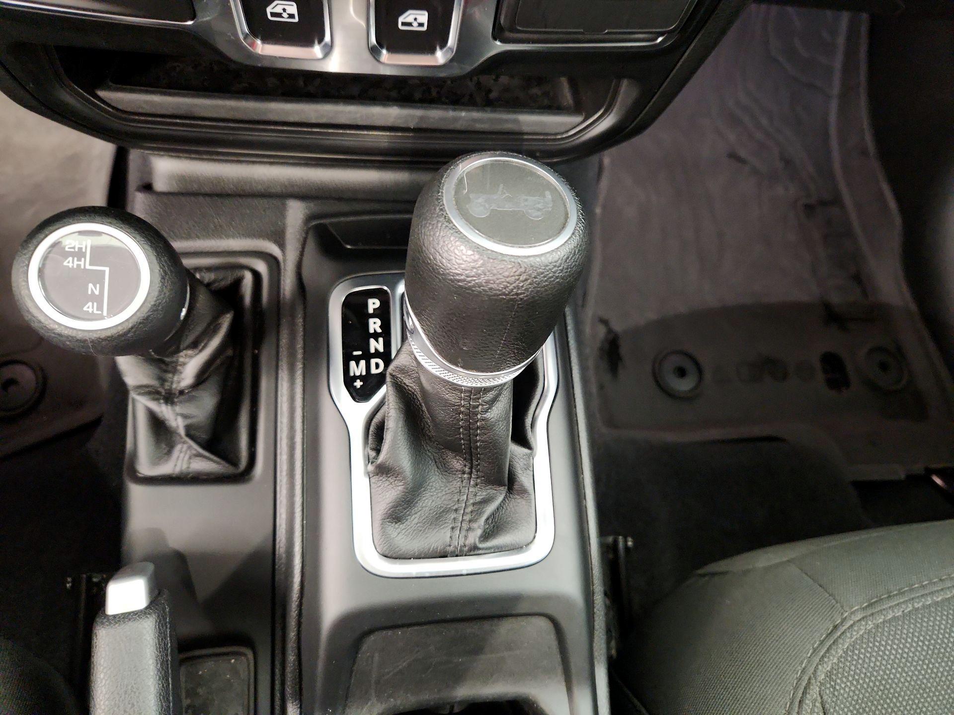 Thumbnail: 2023 Jeep Wrangler - 17