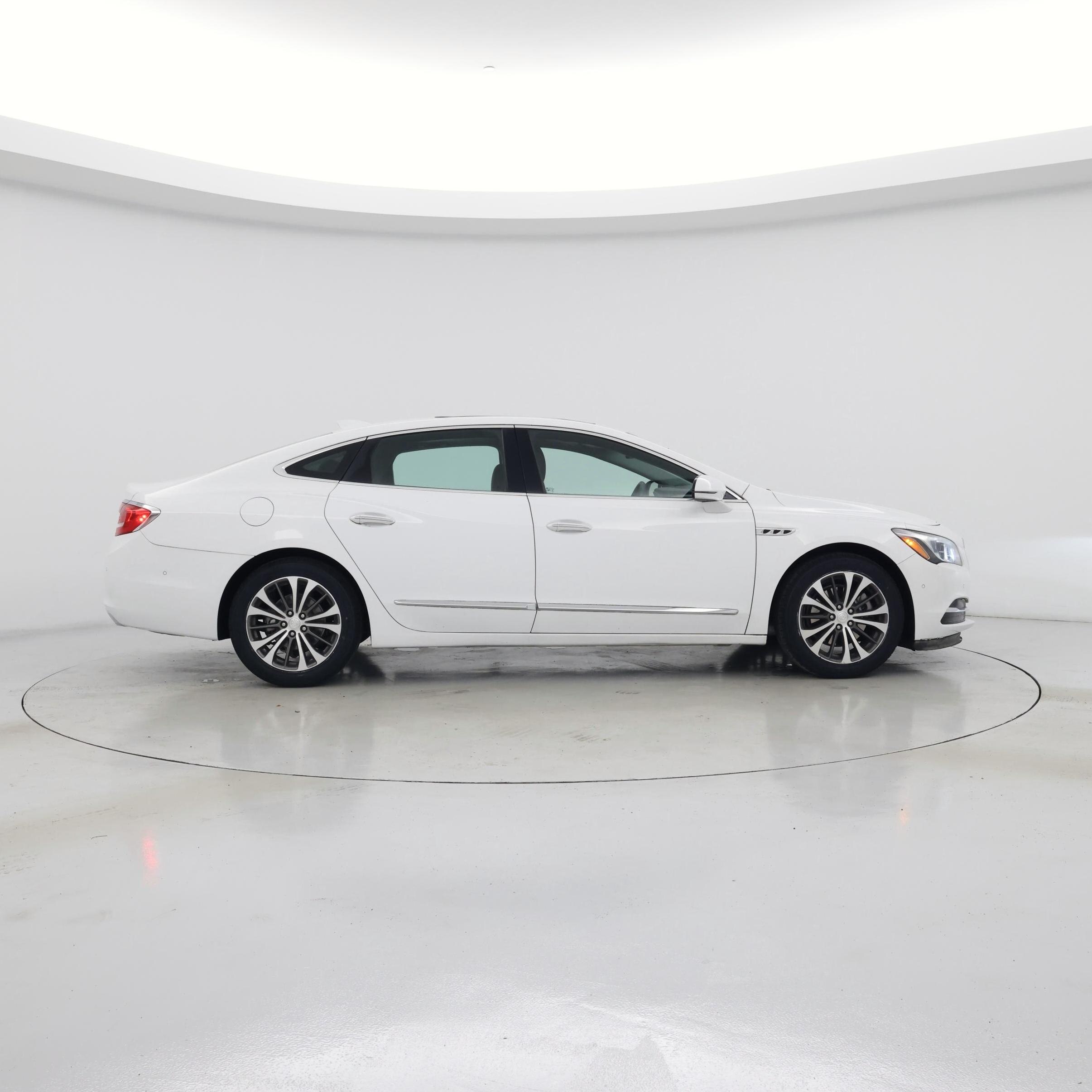 Thumbnail: 2017 Buick LaCrosse - 7