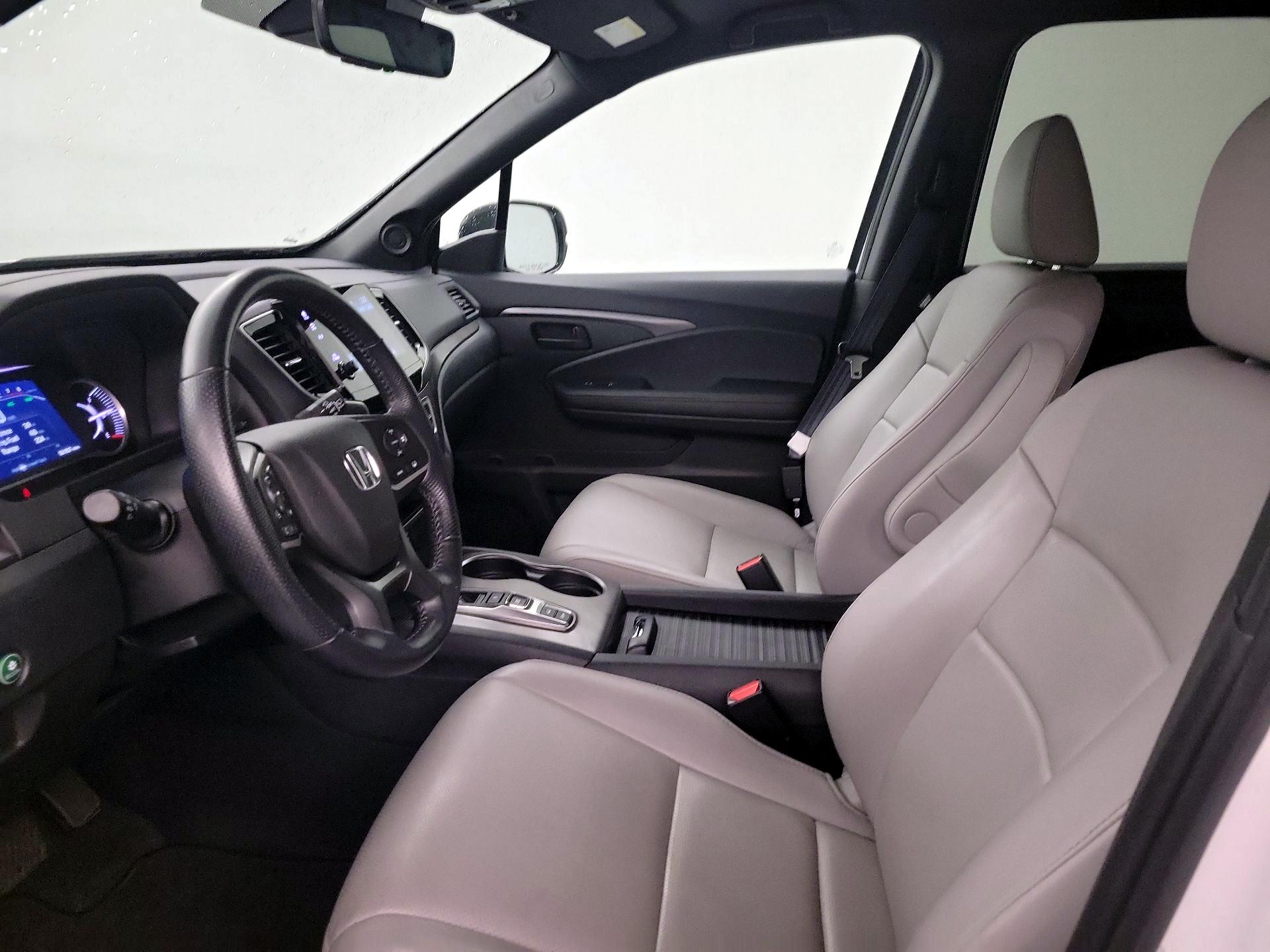 Thumbnail: 2023 Honda Passport - 11