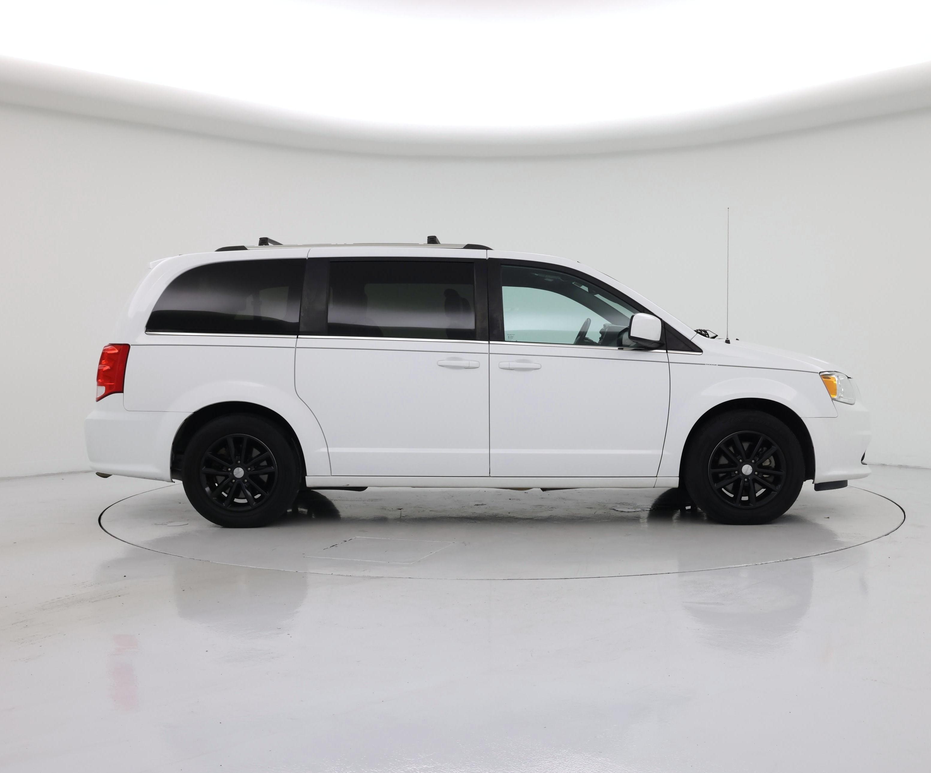 Thumbnail: 2018 Dodge Grand Caravan - 7