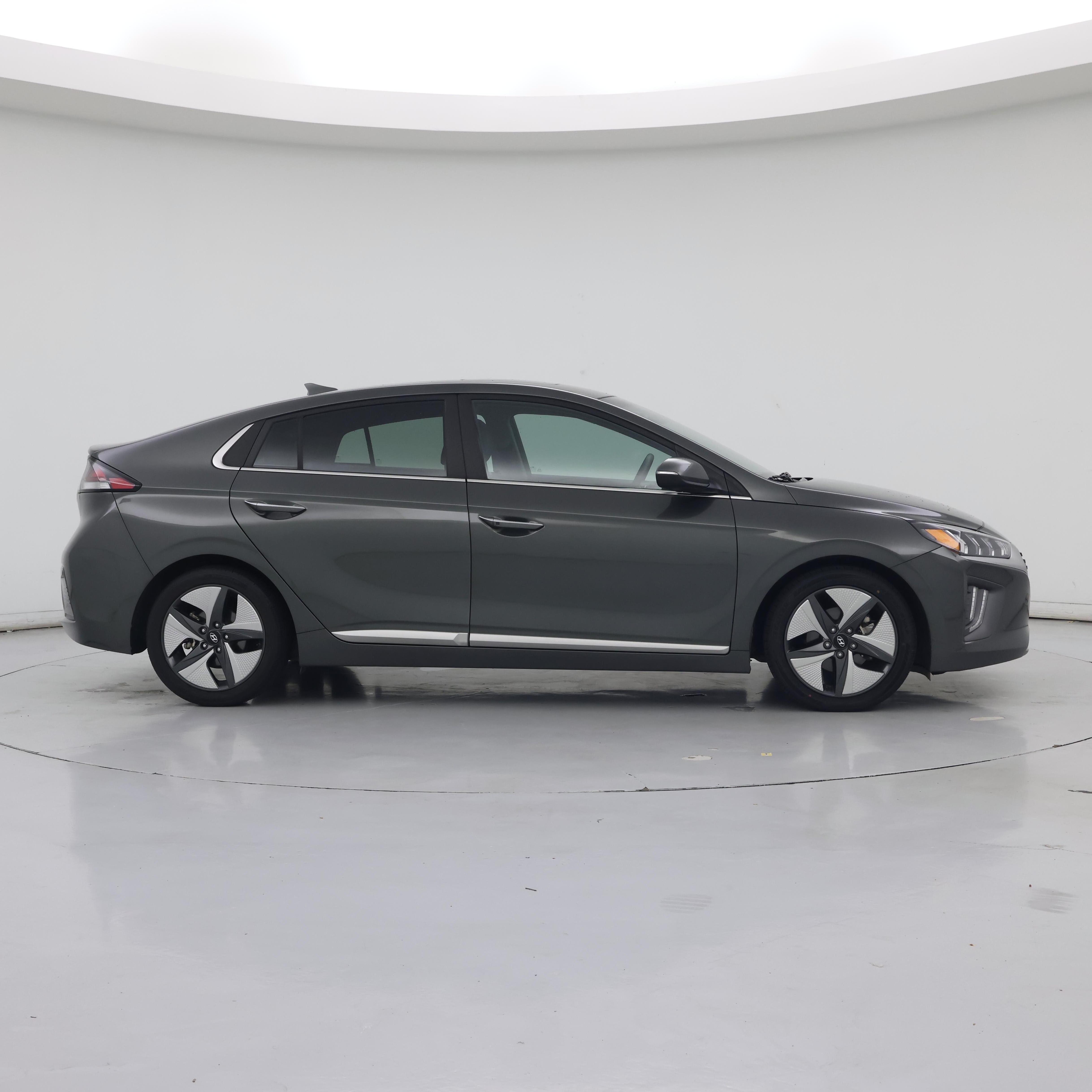 Thumbnail: 2022 Hyundai Ioniq - 7