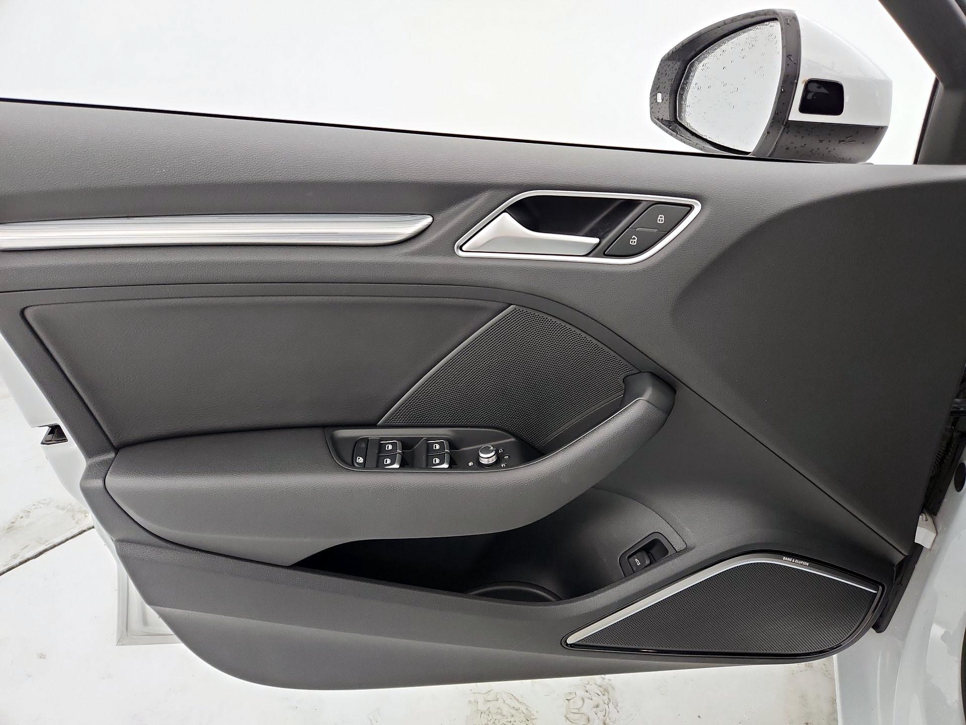 Thumbnail: 2015 Audi A3 - 12