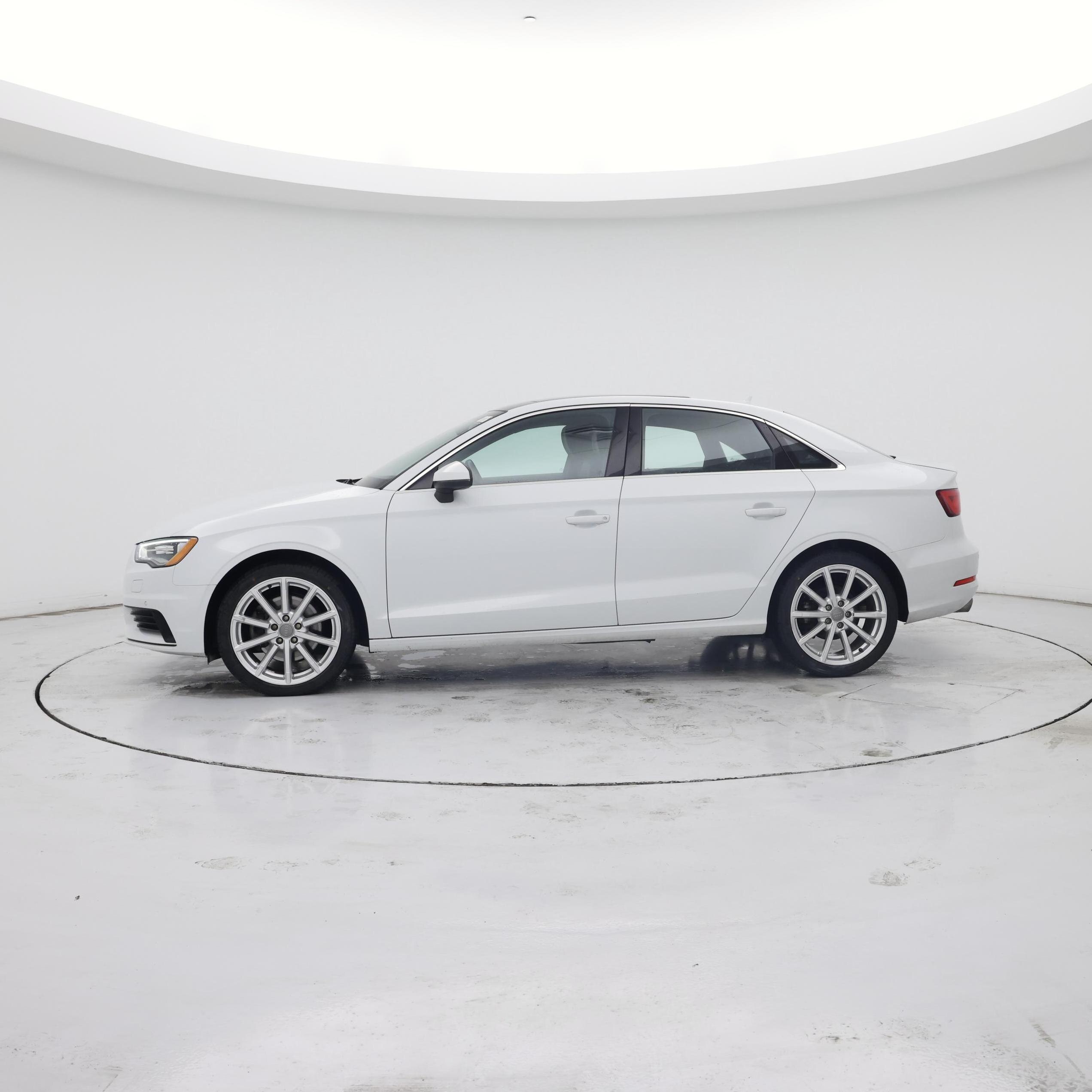 Thumbnail: 2015 Audi A3 - 3