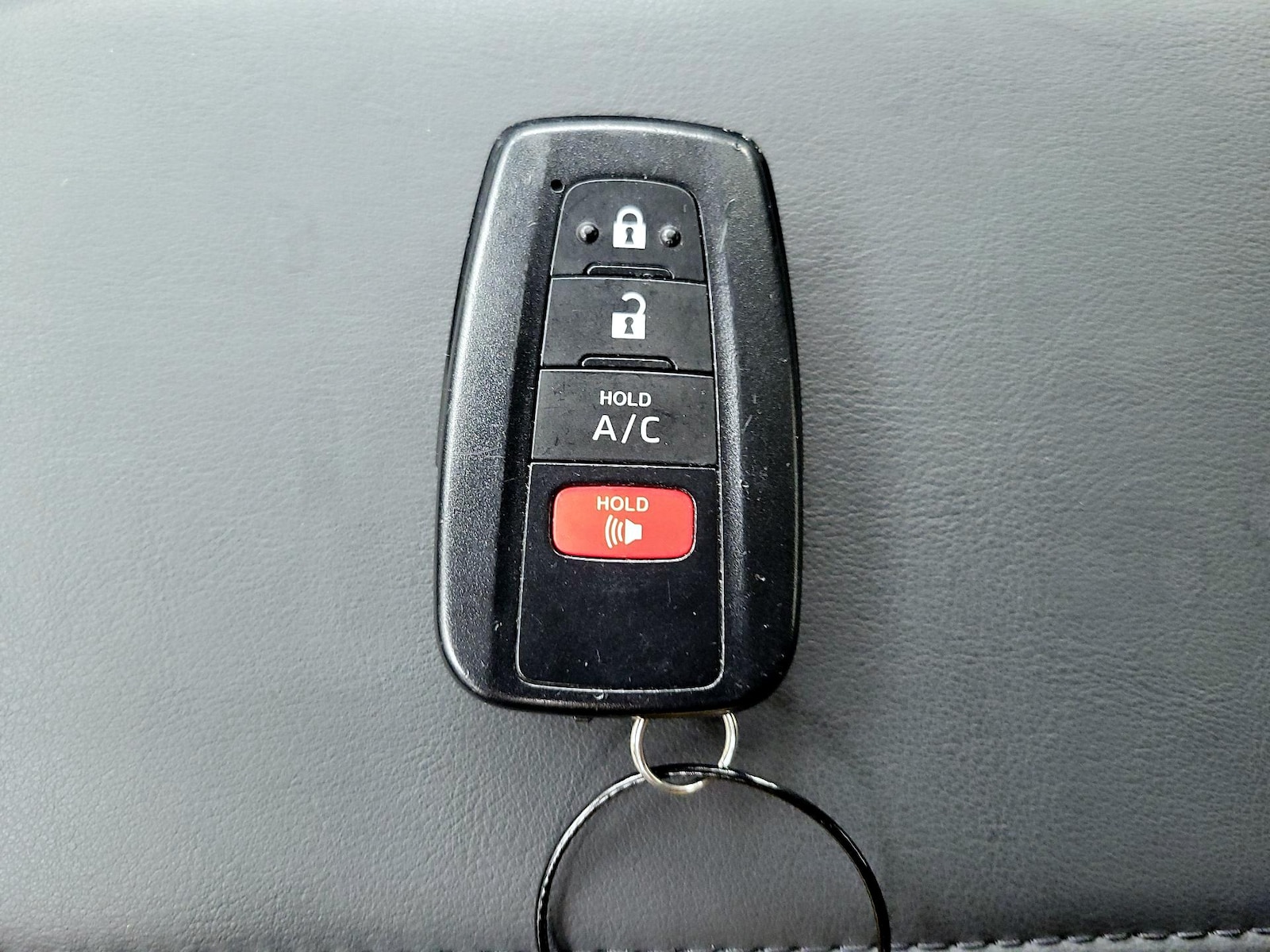2022 Toyota Prius Prime Limited - Photo 23