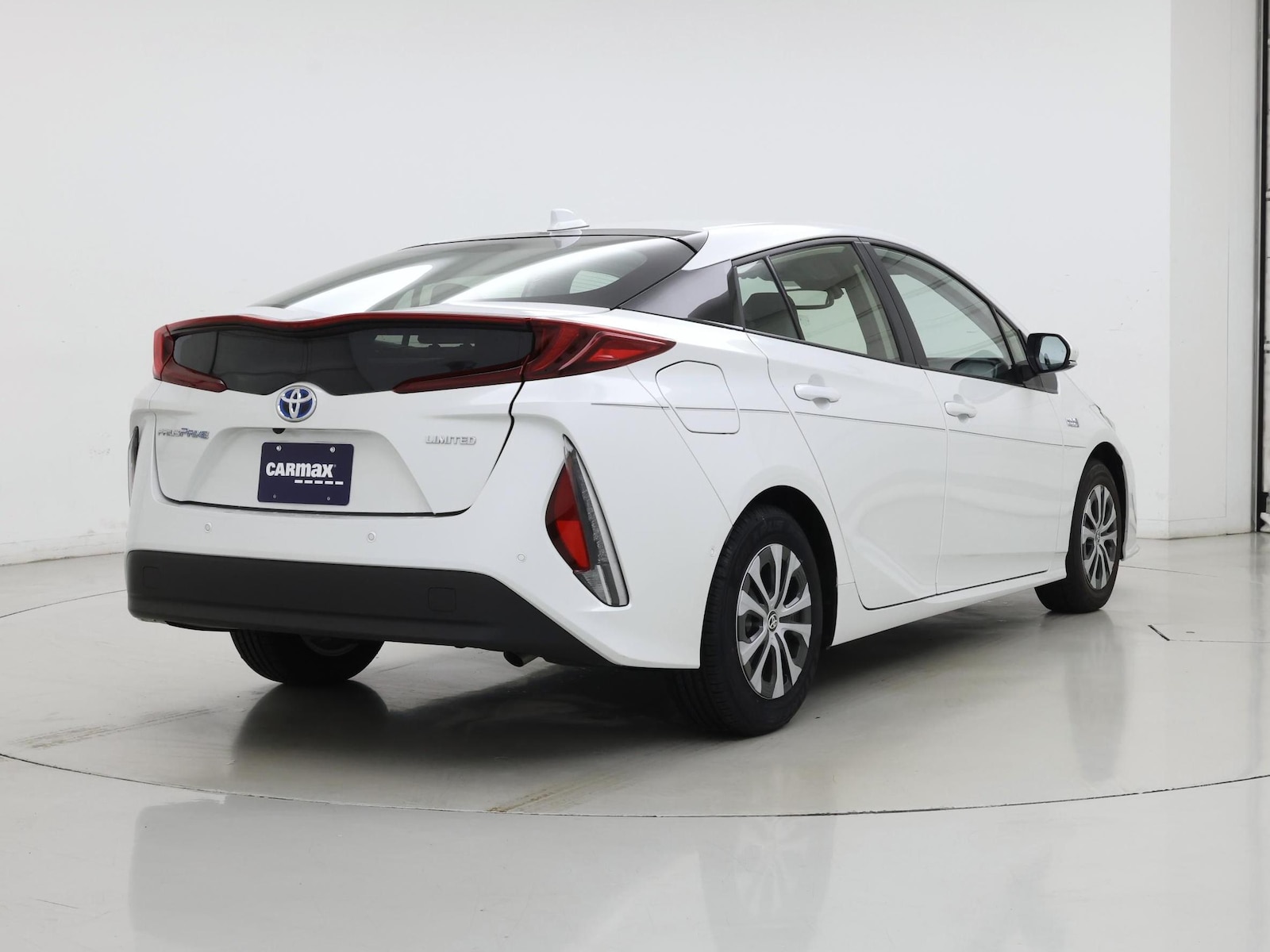 2022 Toyota Prius Prime Limited - Photo 9