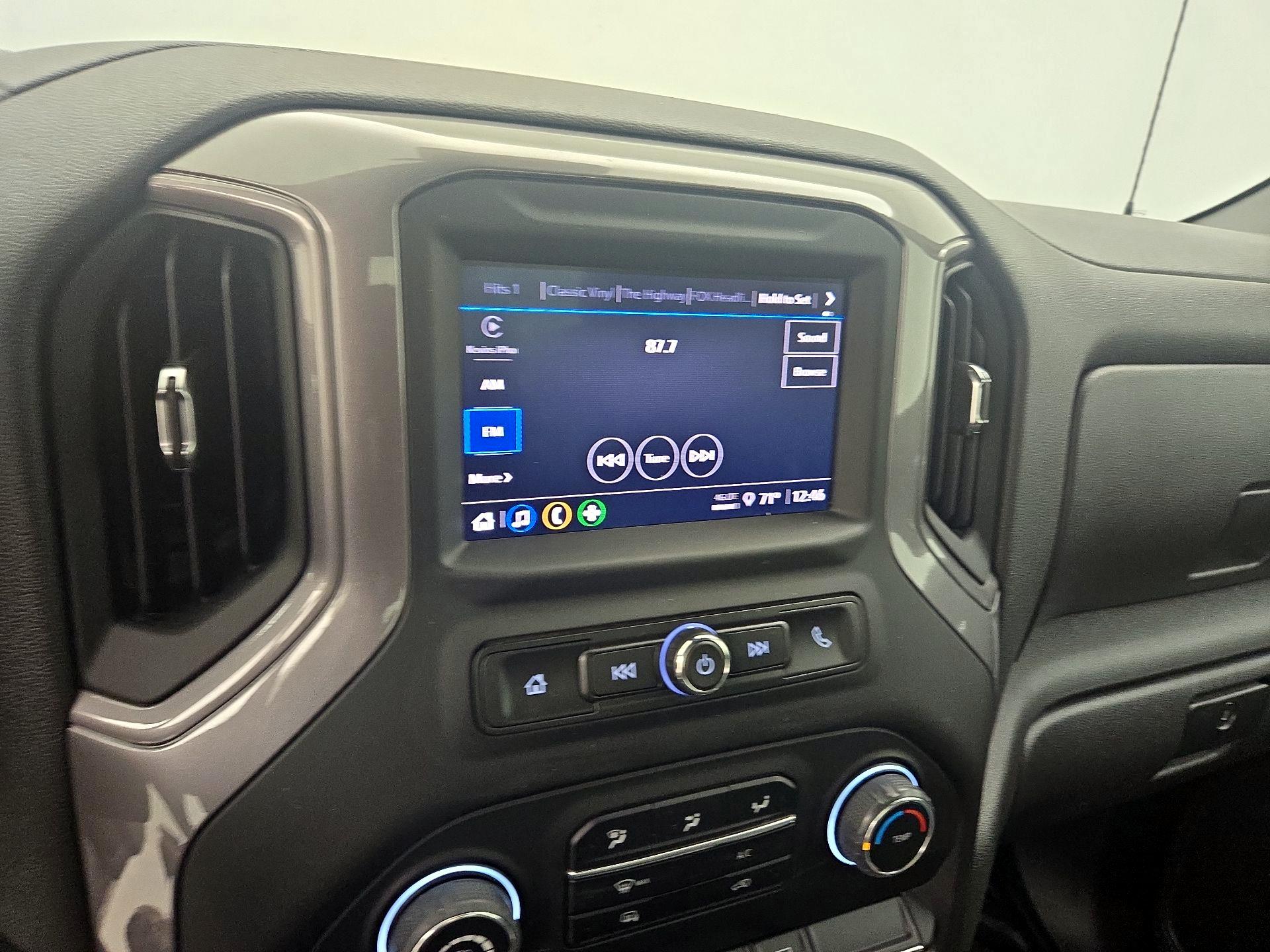Thumbnail: 2024 Chevrolet Silverado 1500 - 15