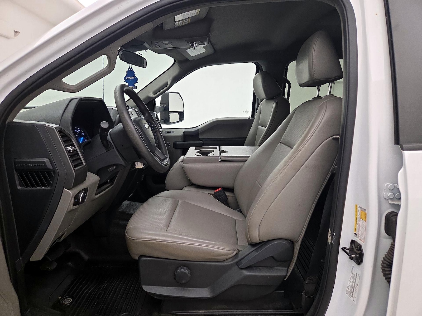 Power Seat(s) & Side Airbags