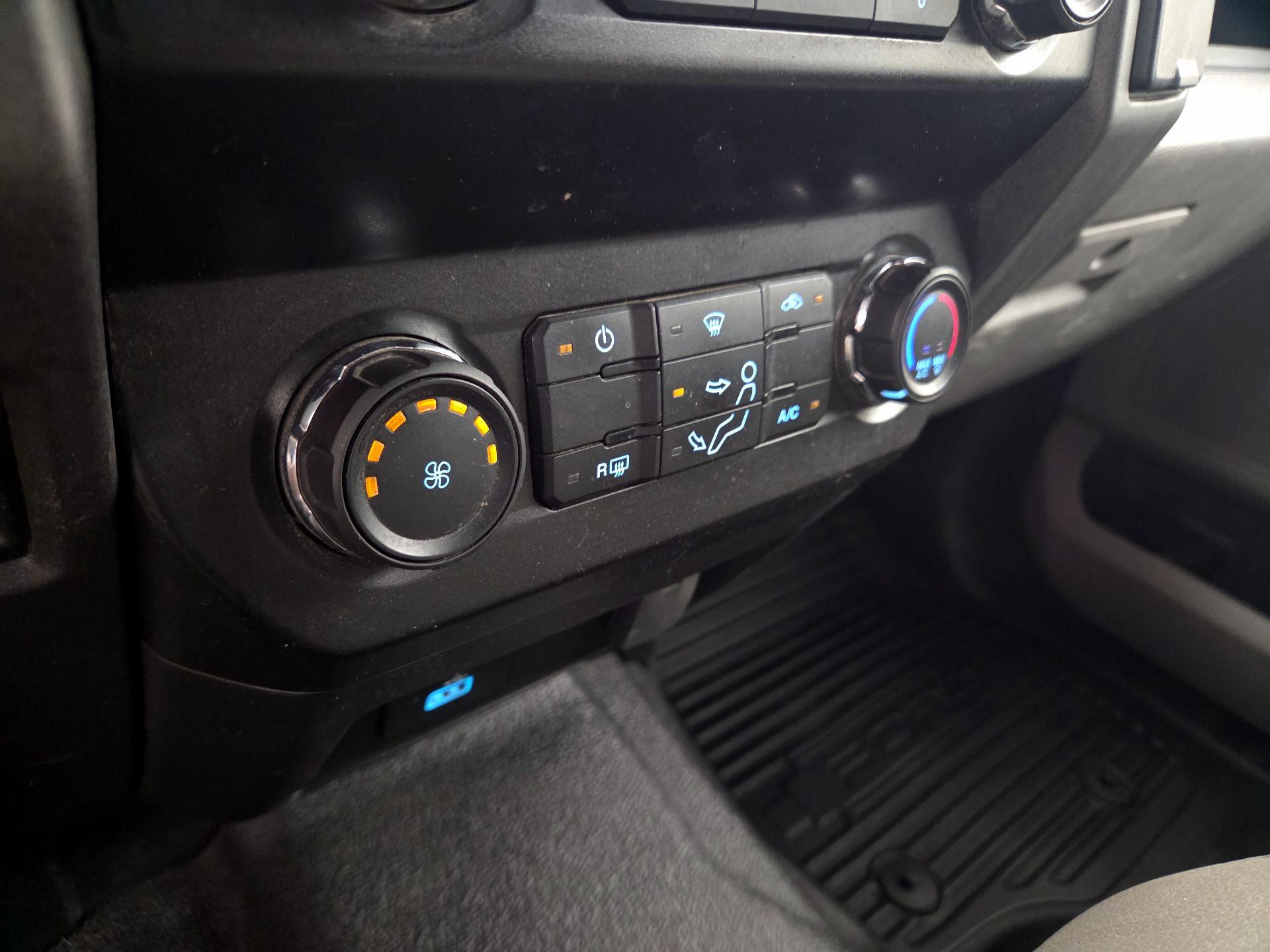 Thumbnail: 2022 Ford F-350 - 16
