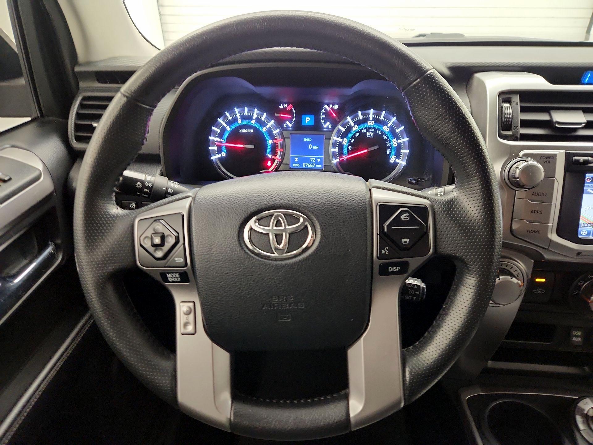 Thumbnail: 2019 Toyota 4Runner - 10