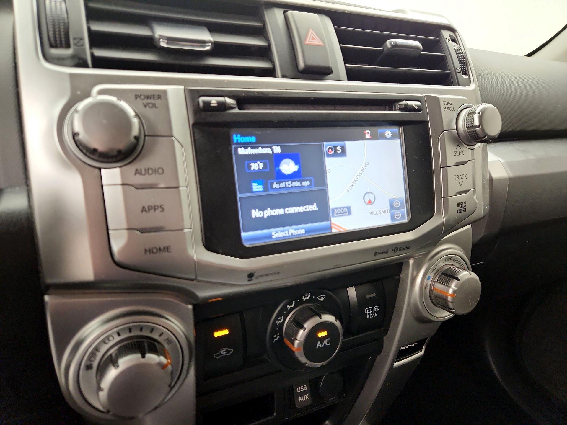 Thumbnail: 2019 Toyota 4Runner - 16