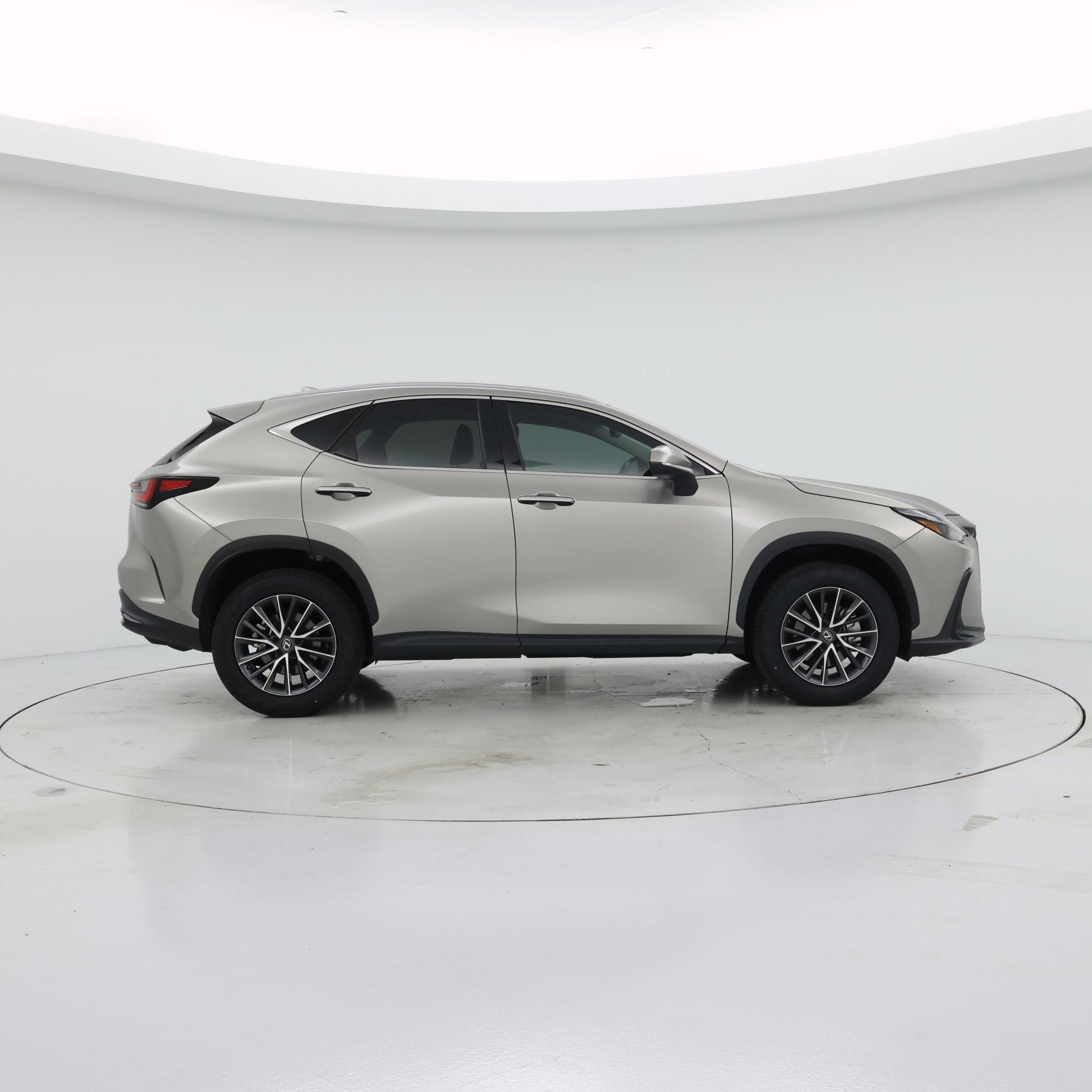Thumbnail: 2023 Lexus NX - 7