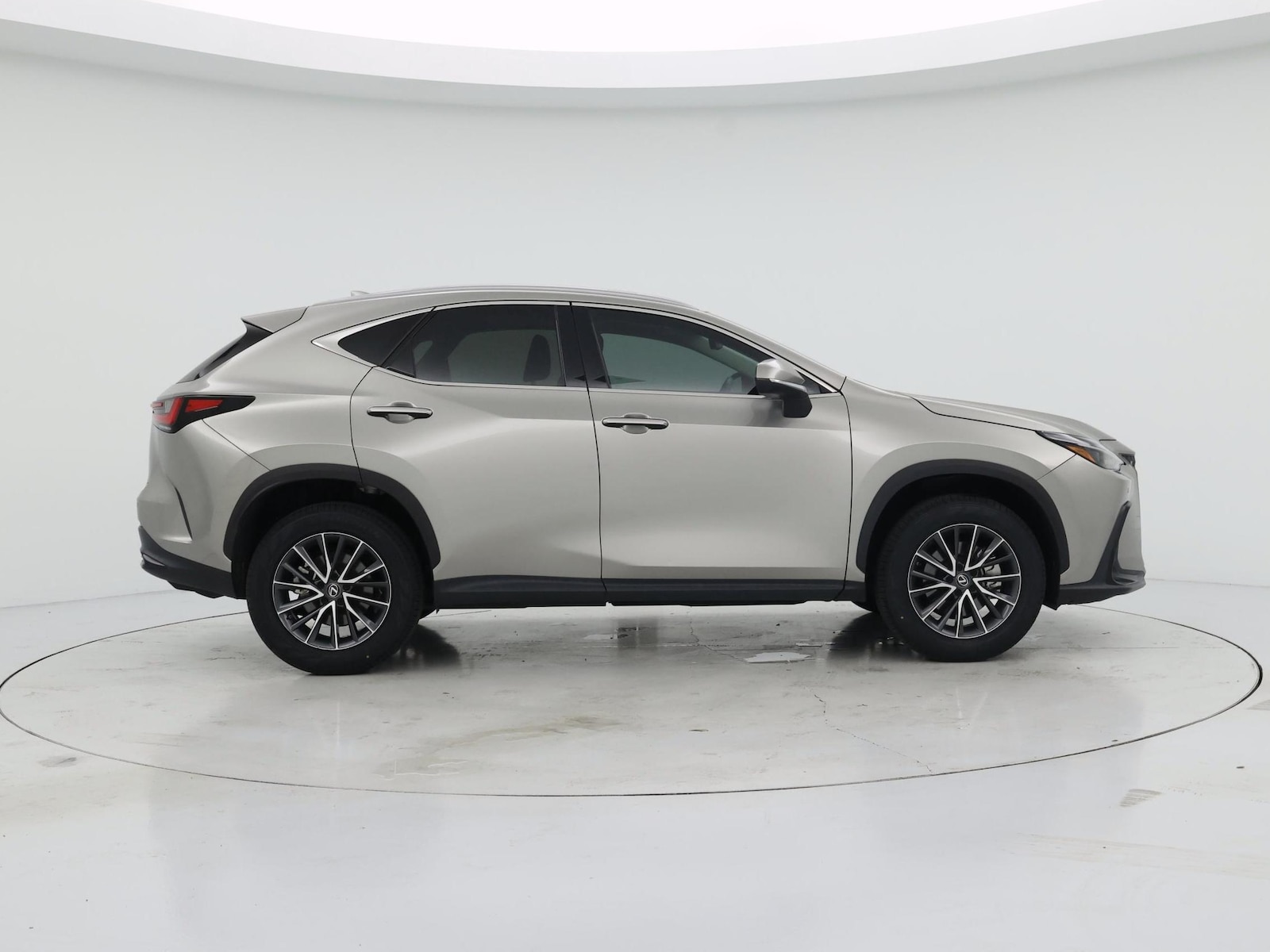 2023 Lexus NX 350 - Photo 8