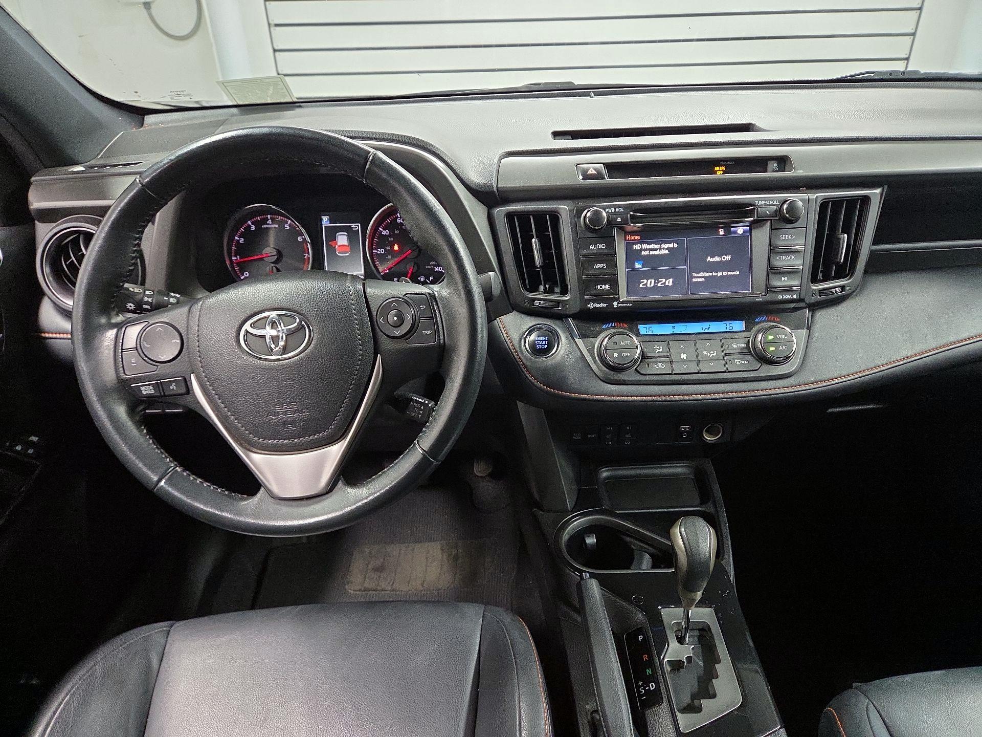 Thumbnail: 2016 Toyota RAV4 - 9