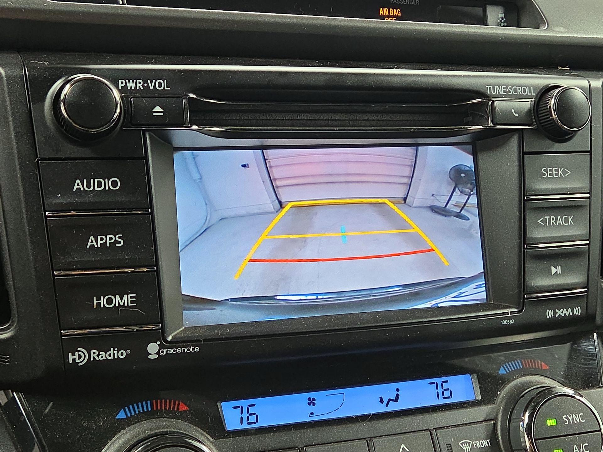 Thumbnail: 2016 Toyota RAV4 - 13