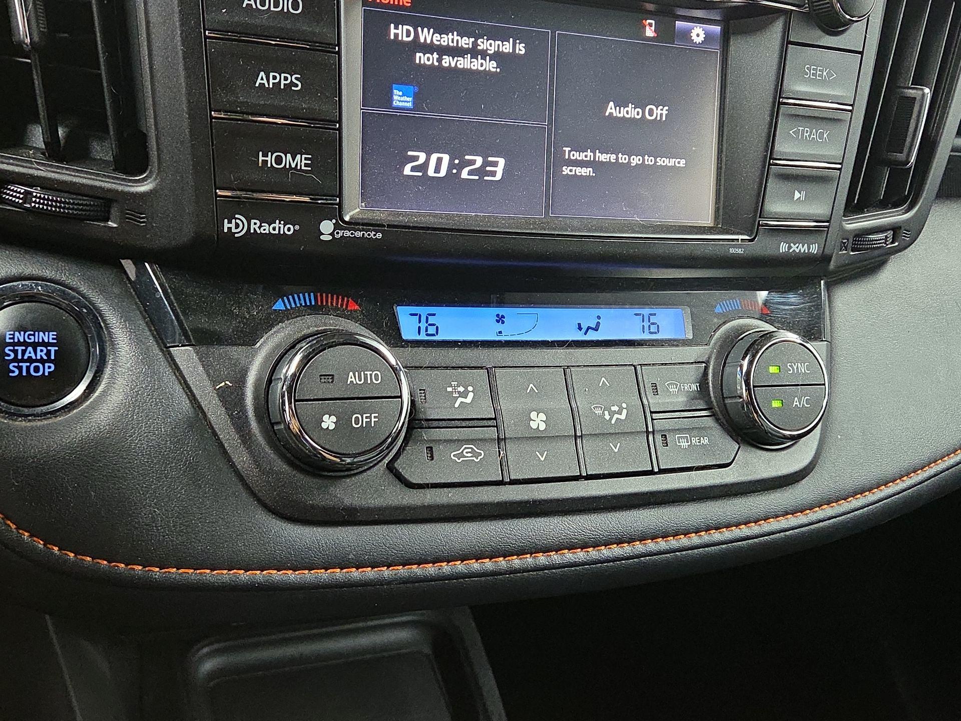 Thumbnail: 2016 Toyota RAV4 - 15