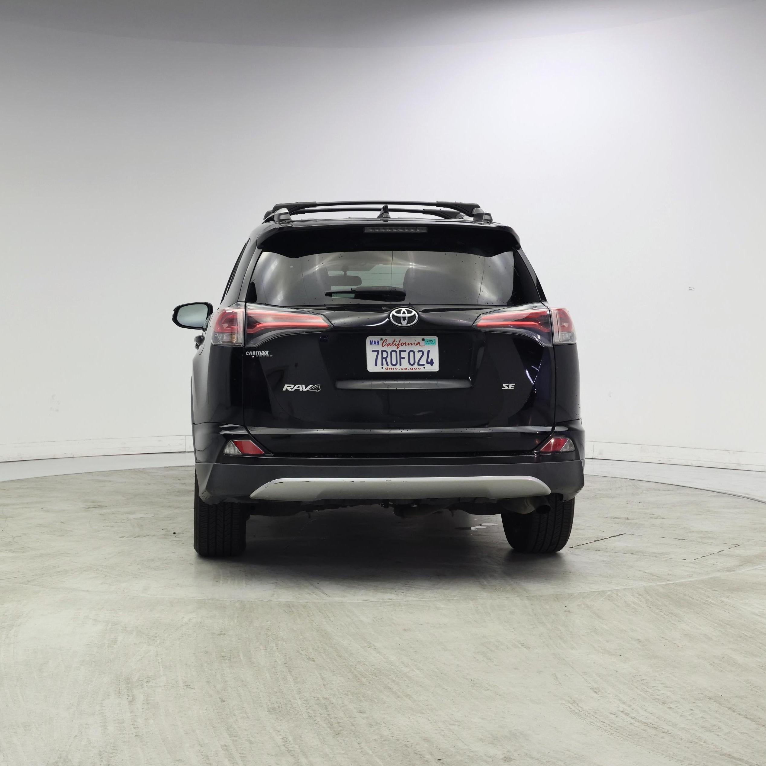 Thumbnail: 2016 Toyota RAV4 - 6