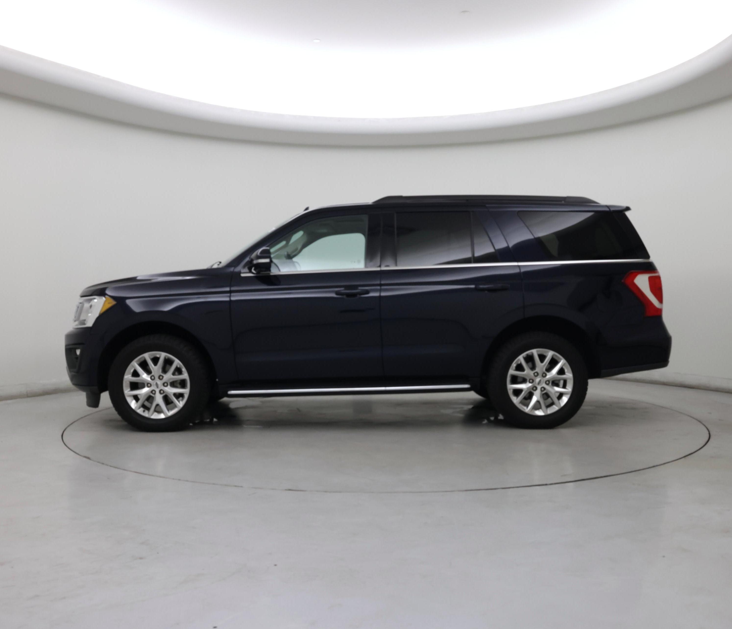Thumbnail: 2021 Ford Expedition - 3