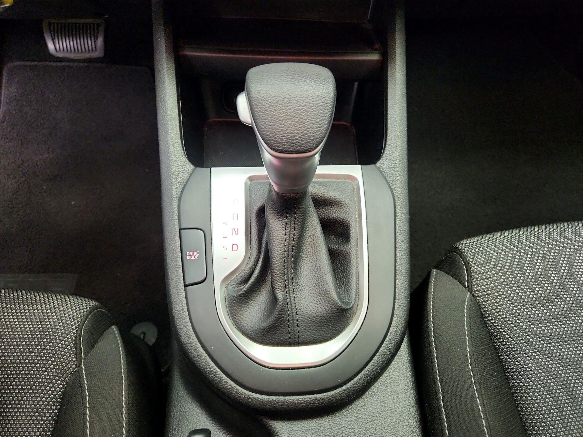 Thumbnail: 2023 Kia Forte - 17