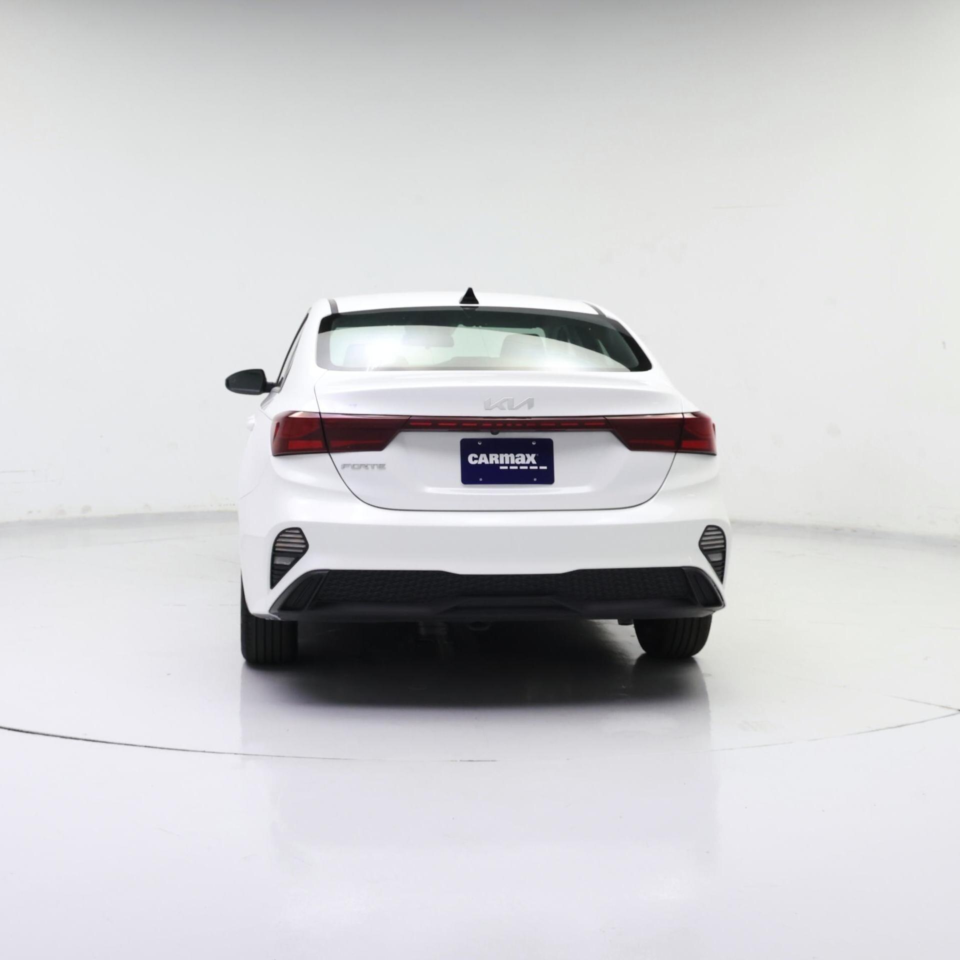 Thumbnail: 2023 Kia Forte - 6
