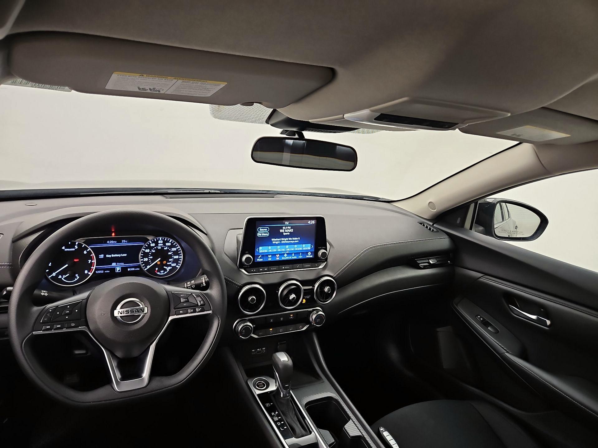 Thumbnail: 2023 Nissan Sentra - 9