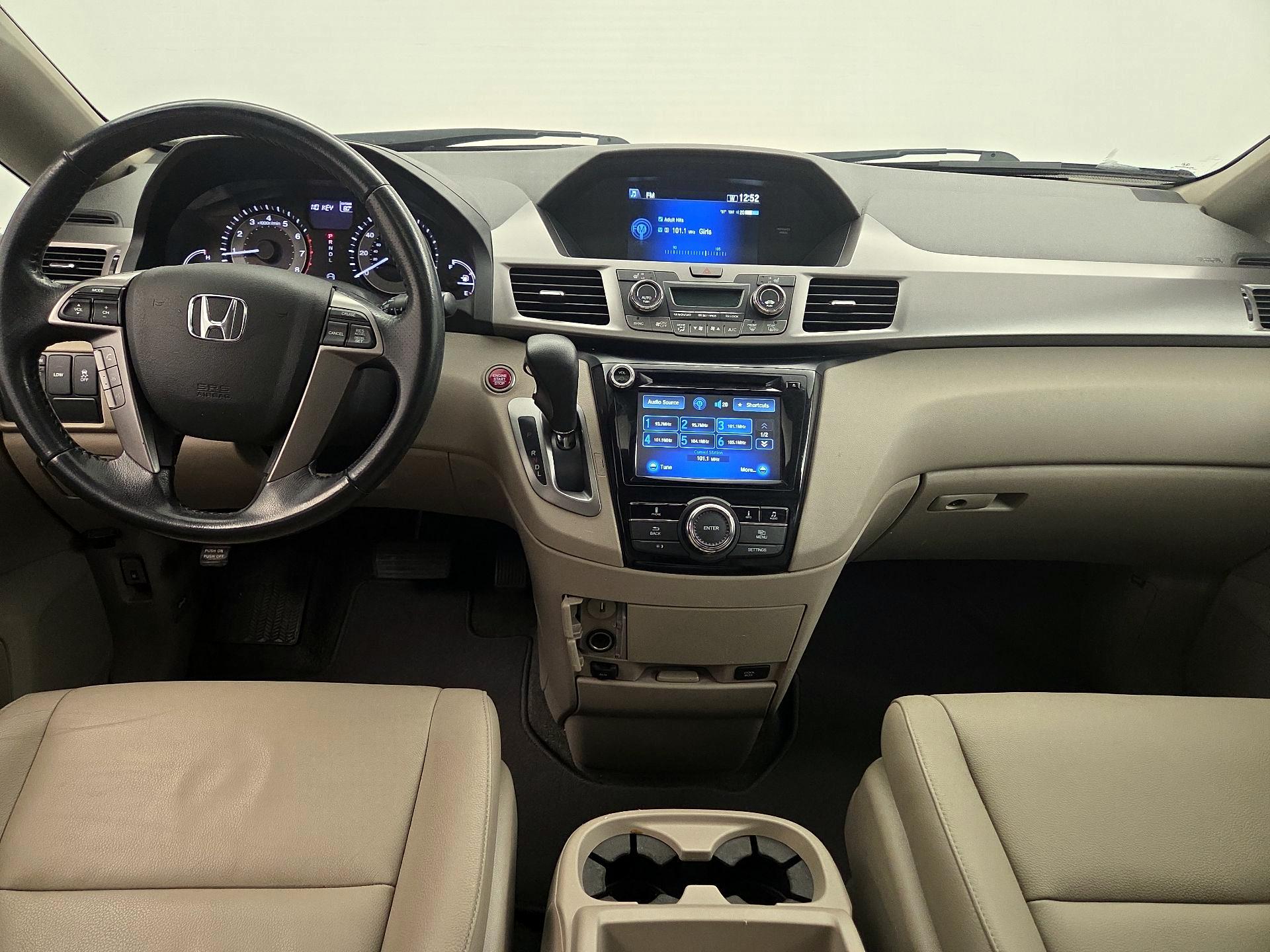 Thumbnail: 2016 Honda Odyssey - 9