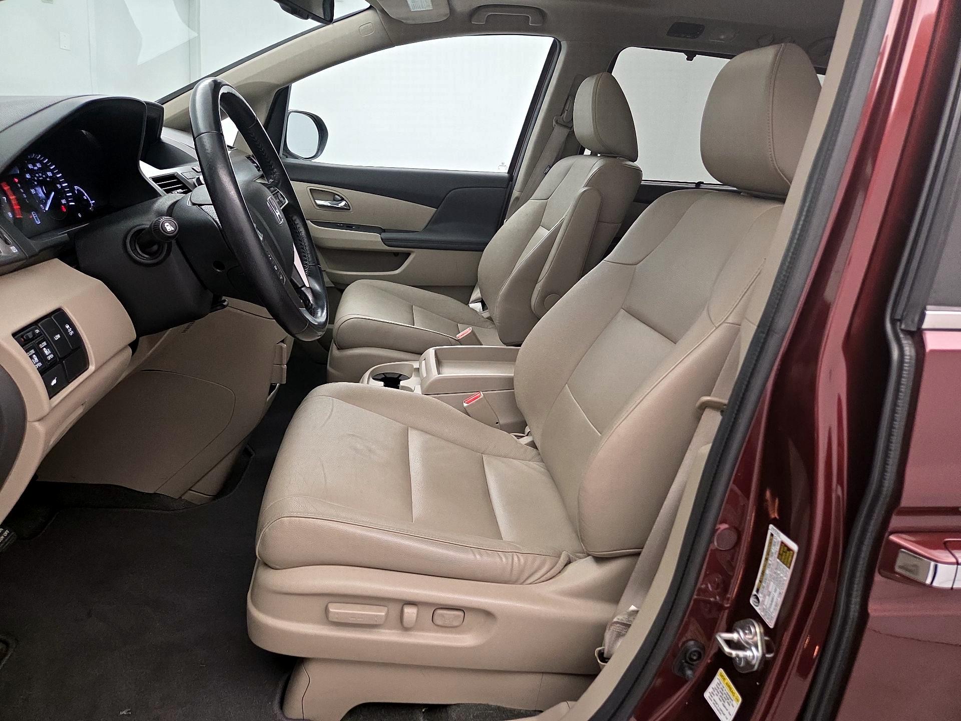 Thumbnail: 2016 Honda Odyssey - 11