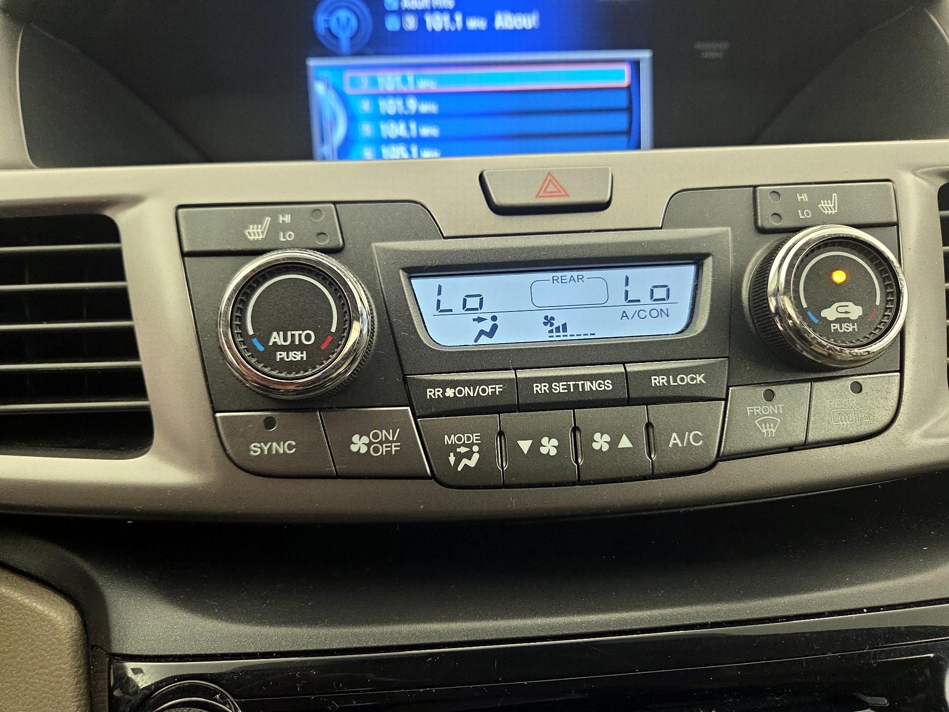 Thumbnail: 2016 Honda Odyssey - 16