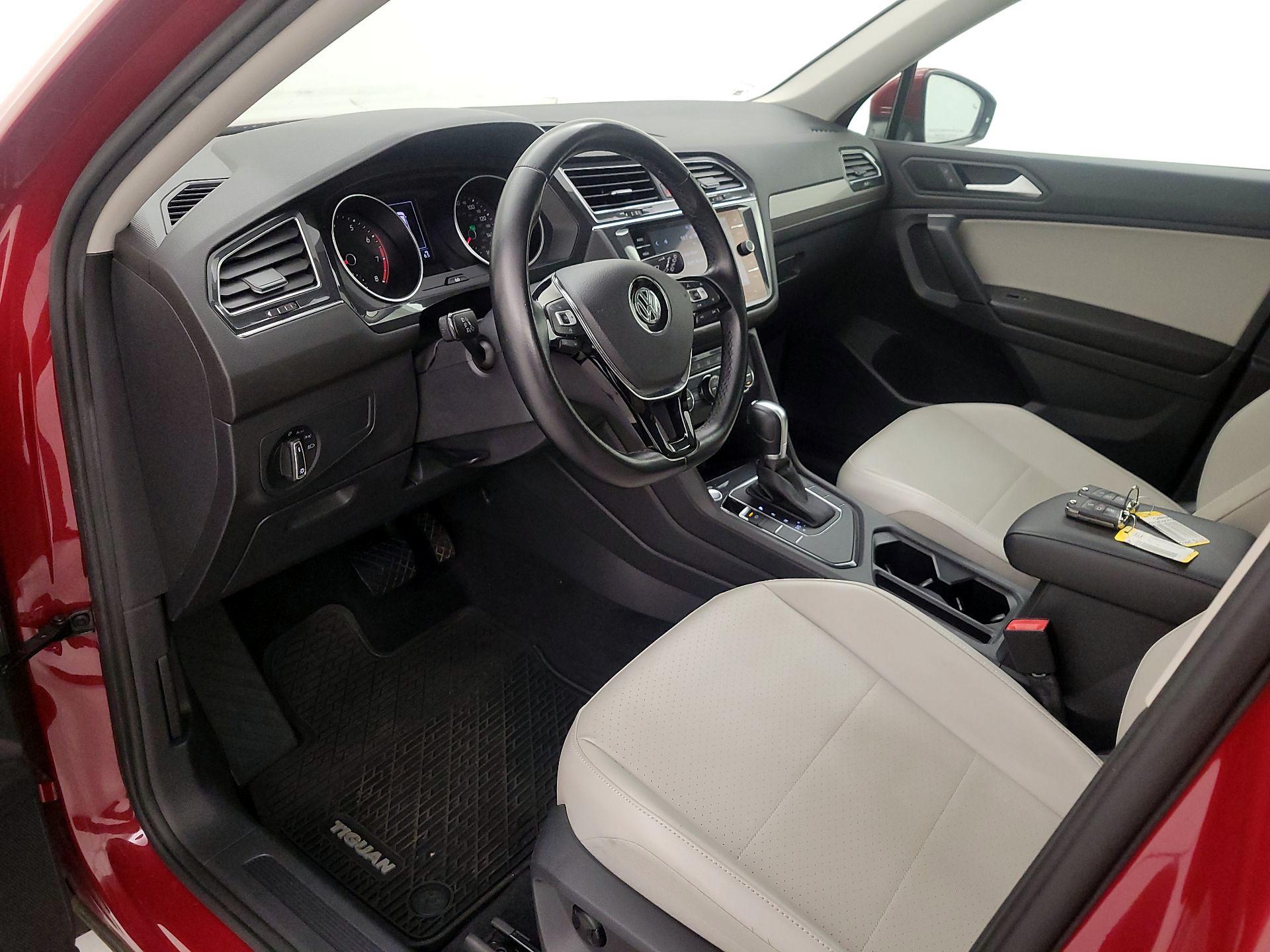 Thumbnail: 2019 Volkswagen Tiguan - 11