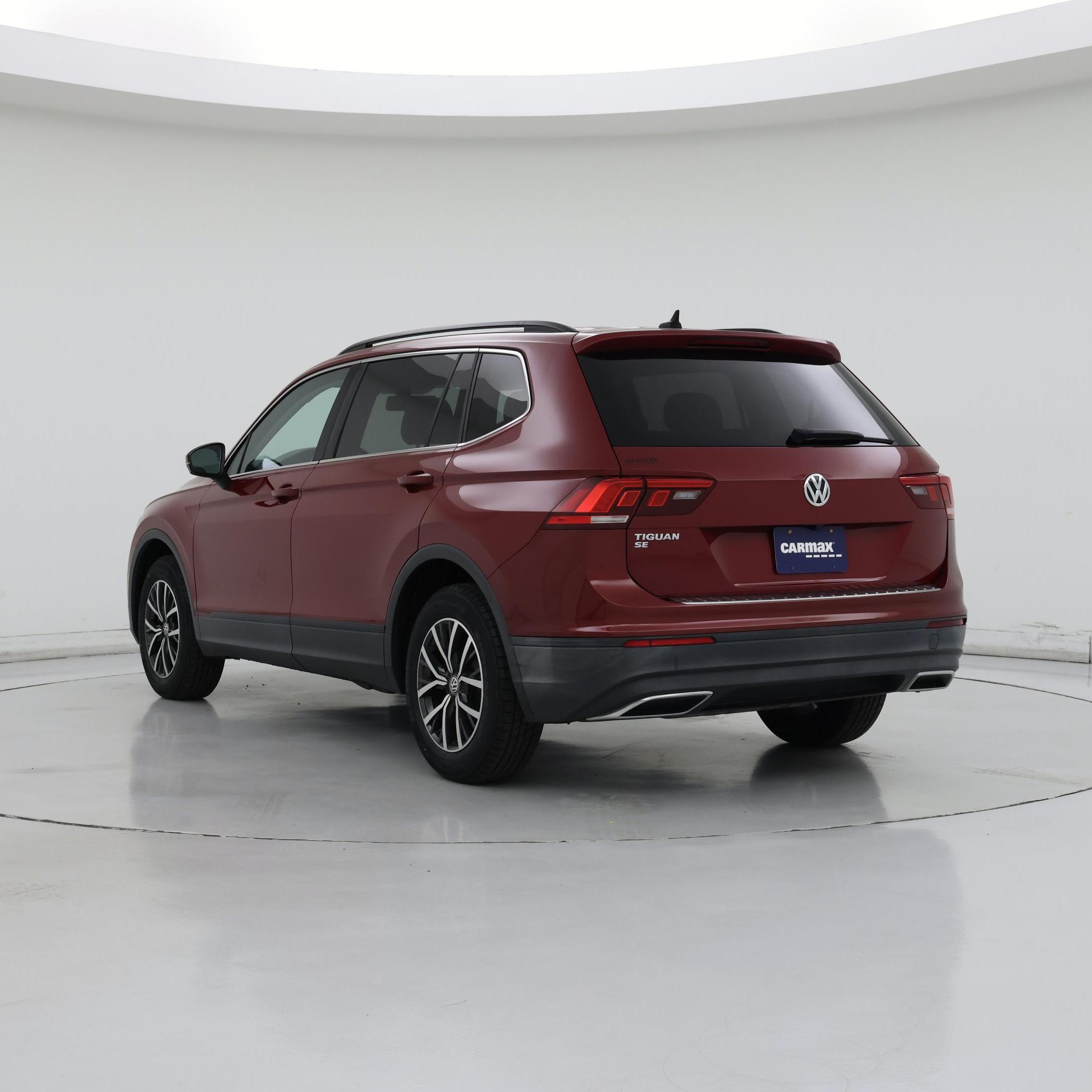 Thumbnail: 2019 Volkswagen Tiguan - 2