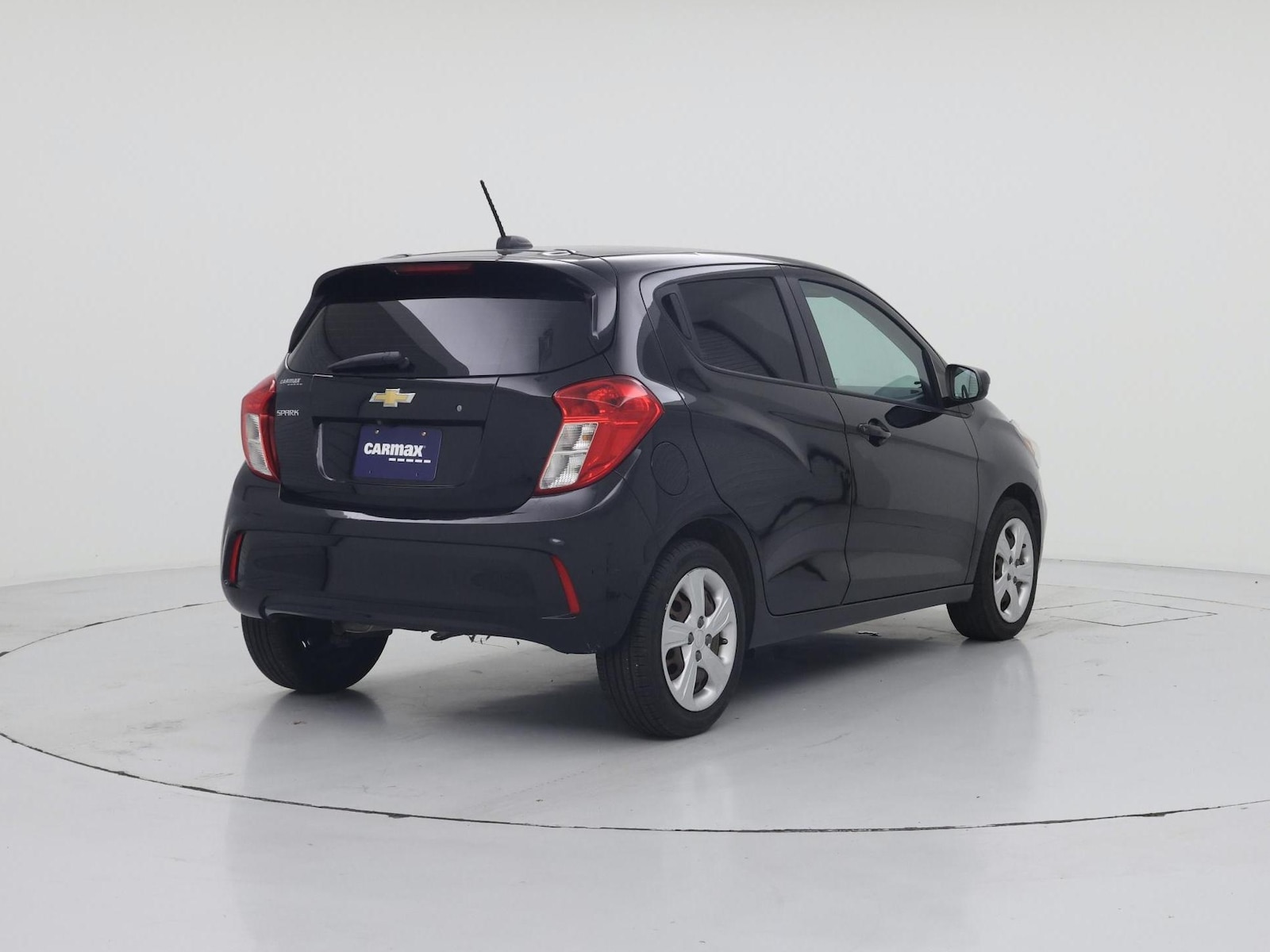 2021 Chevrolet Spark LS - Photo 9