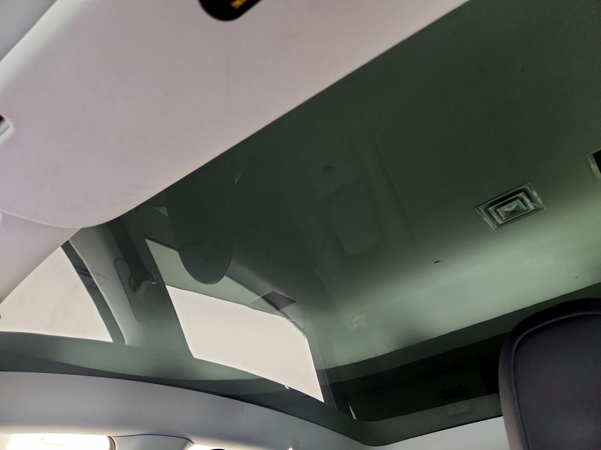Thumbnail: 2023 Tesla Model Y - 20