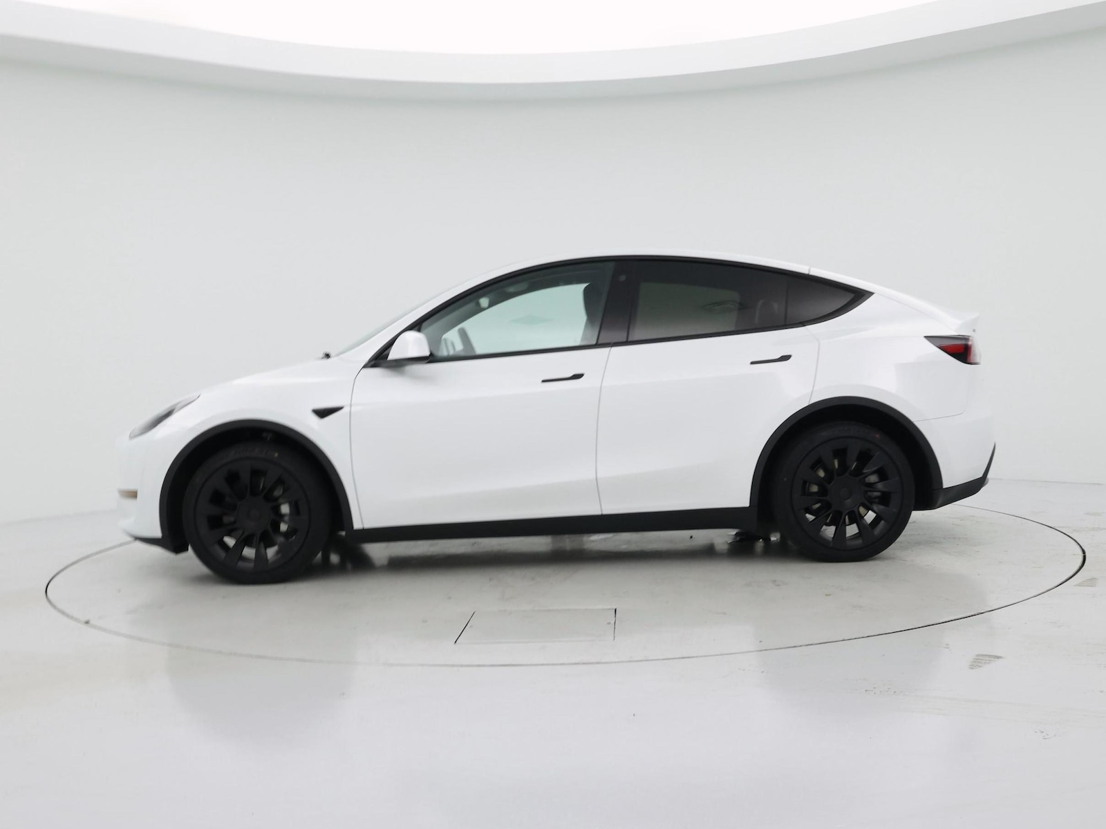2023 Tesla Model Y Long Range - Photo 4