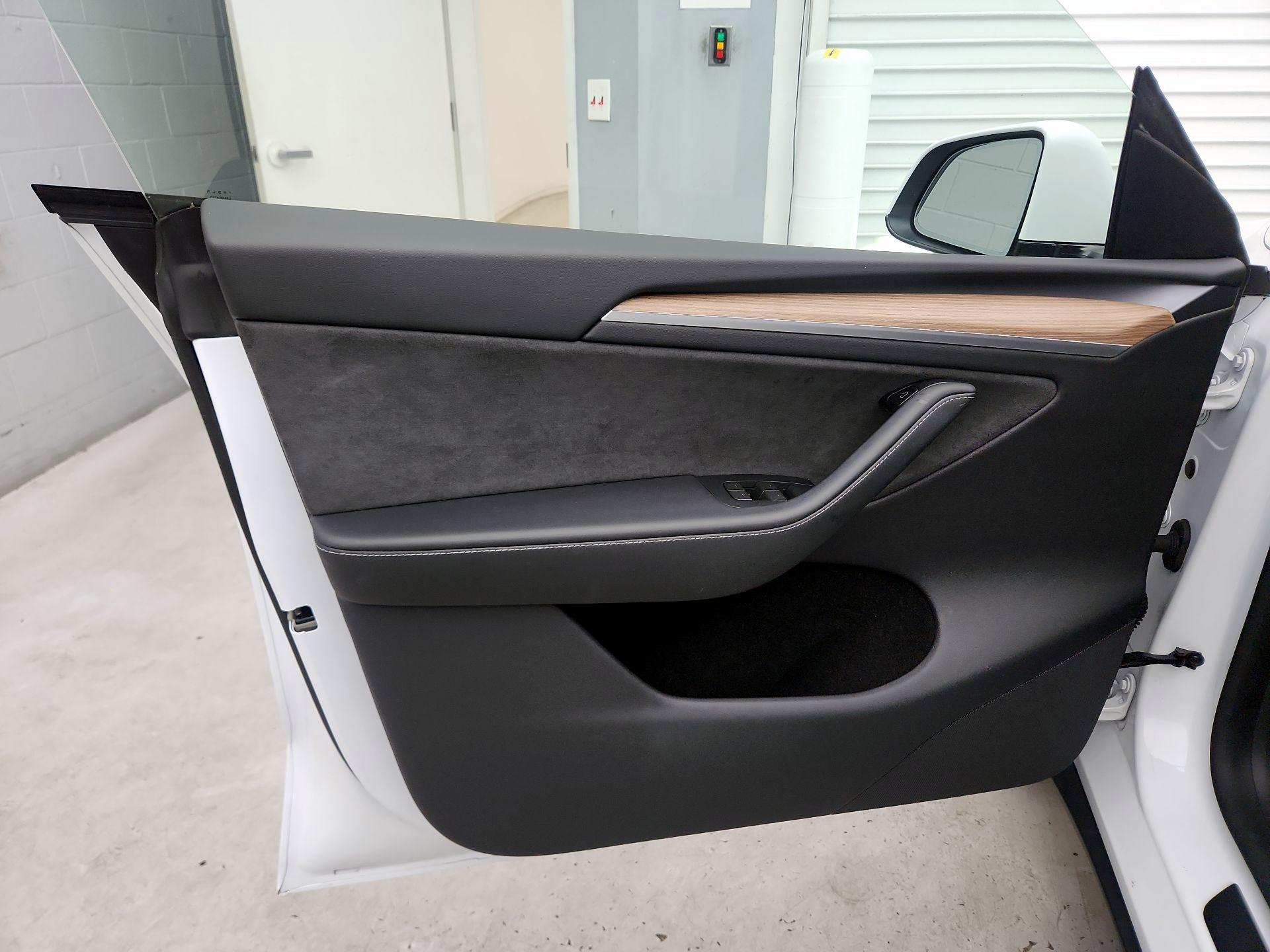 Thumbnail: 2024 Tesla Model Y - 12
