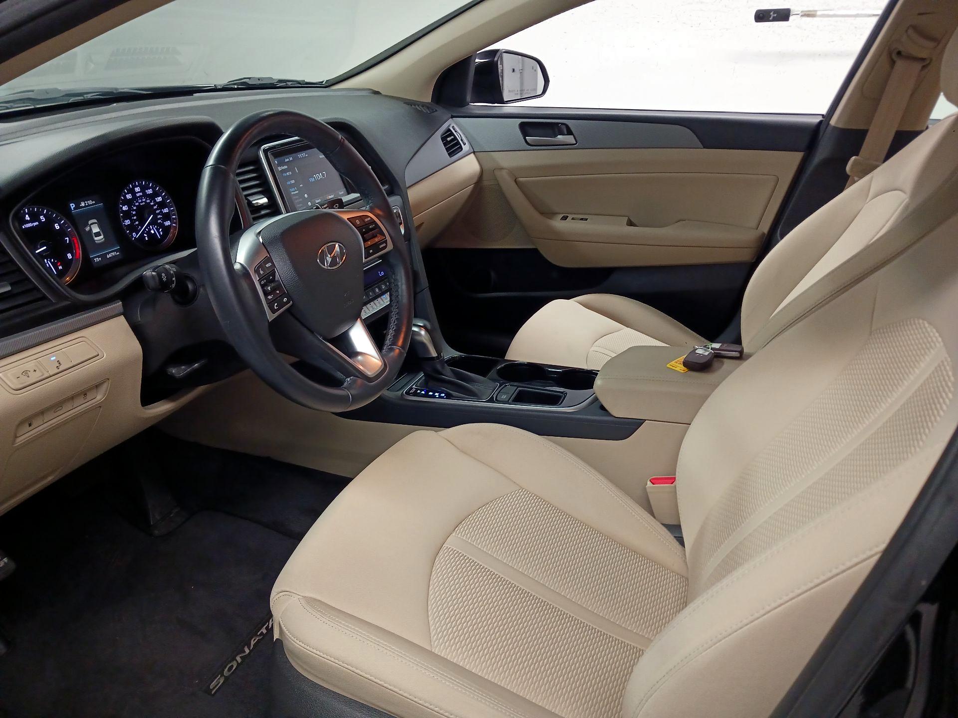 Thumbnail: 2019 Hyundai Sonata - 11