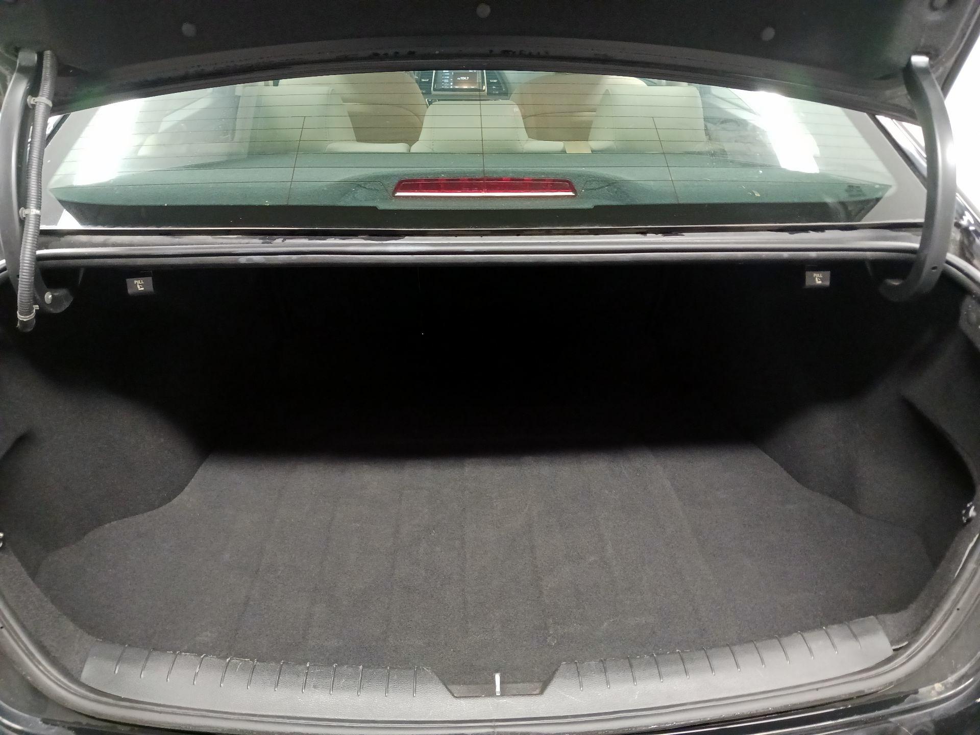 Thumbnail: 2019 Hyundai Sonata - 19