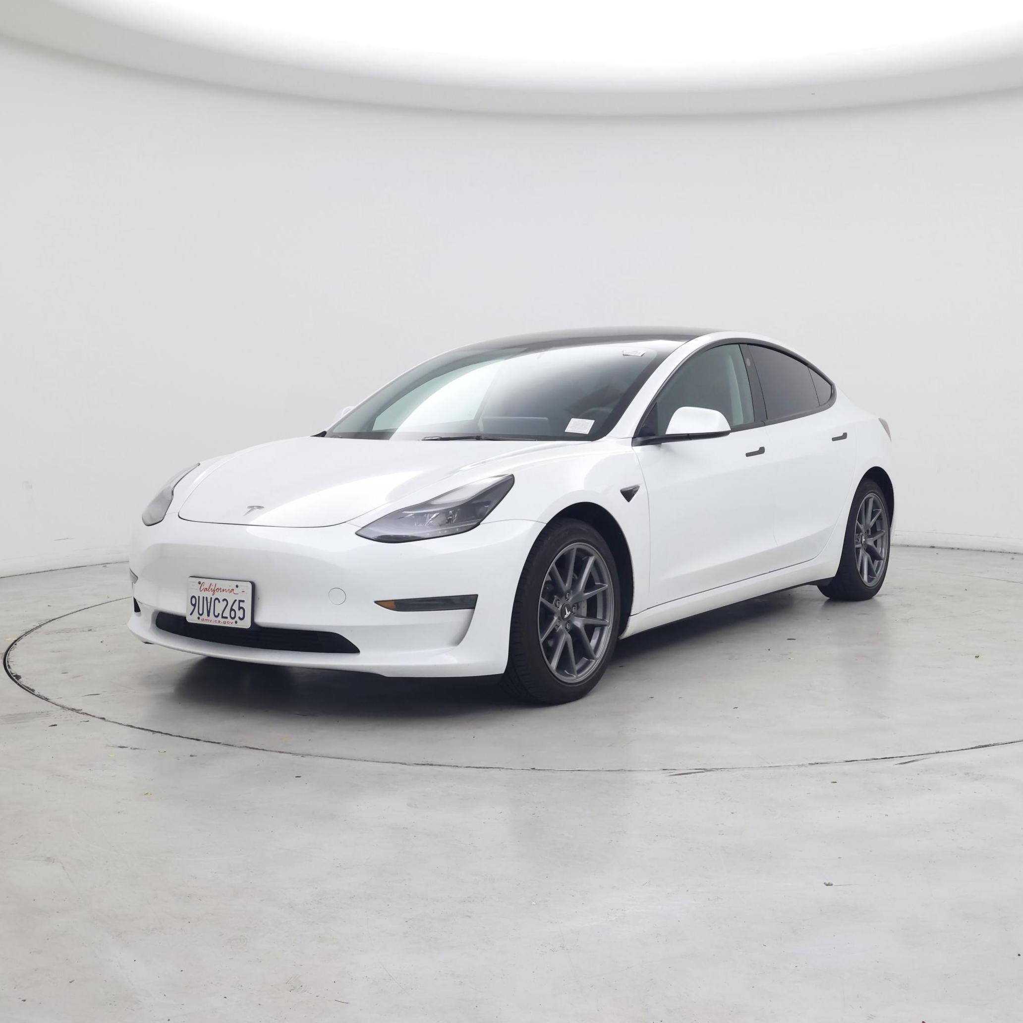 Thumbnail: 2023 Tesla Model 3 - 4