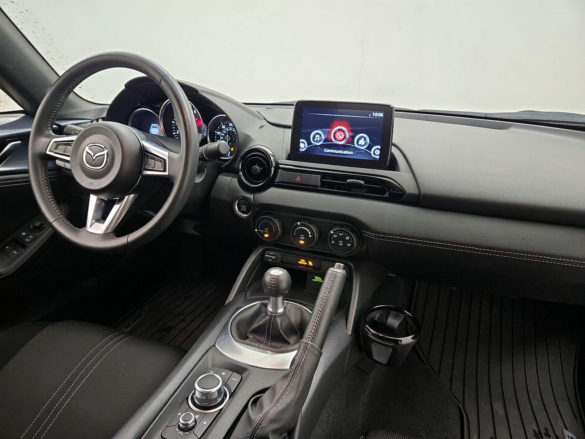 Thumbnail: 2021 Mazda MX-5 Miata - 9