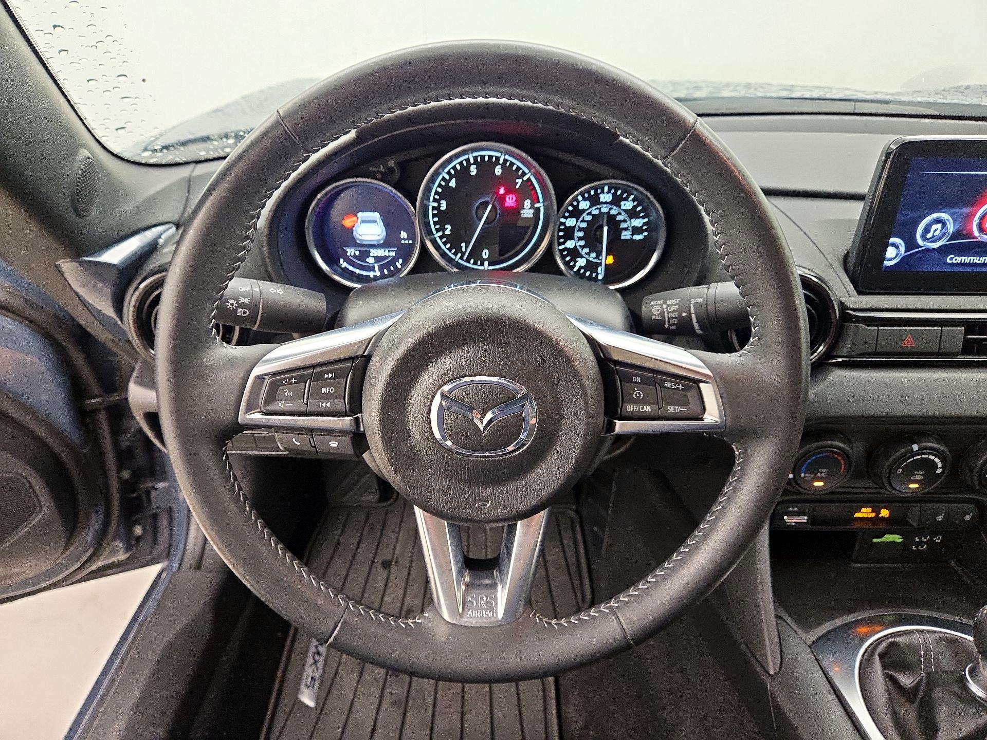 Thumbnail: 2021 Mazda MX-5 Miata - 10