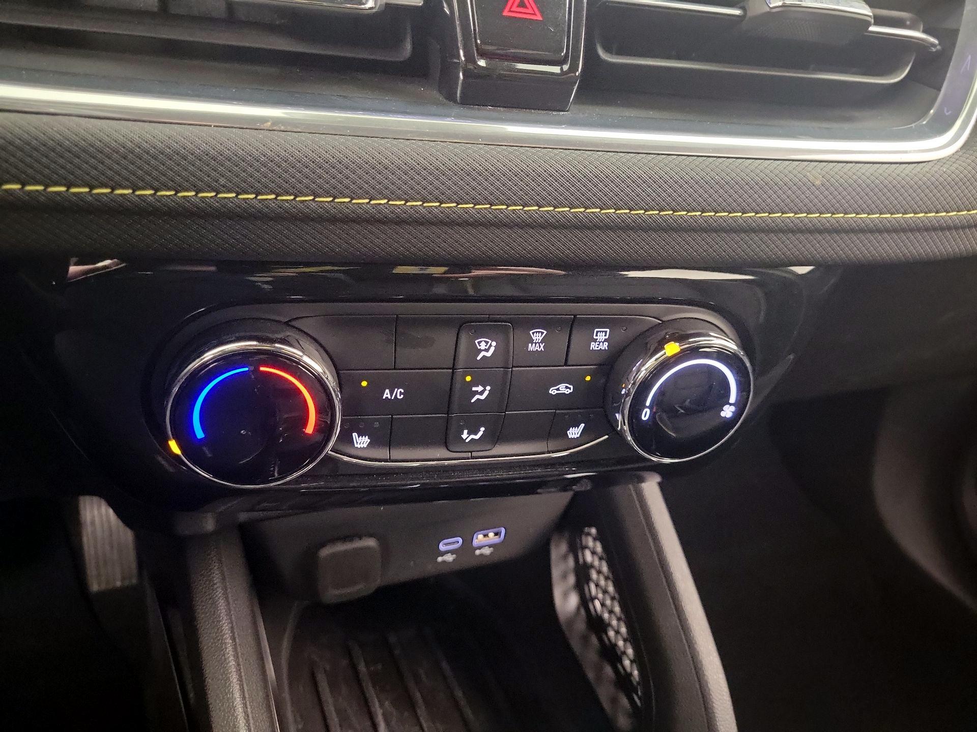 Thumbnail: 2024 Chevrolet TrailBlazer - 16