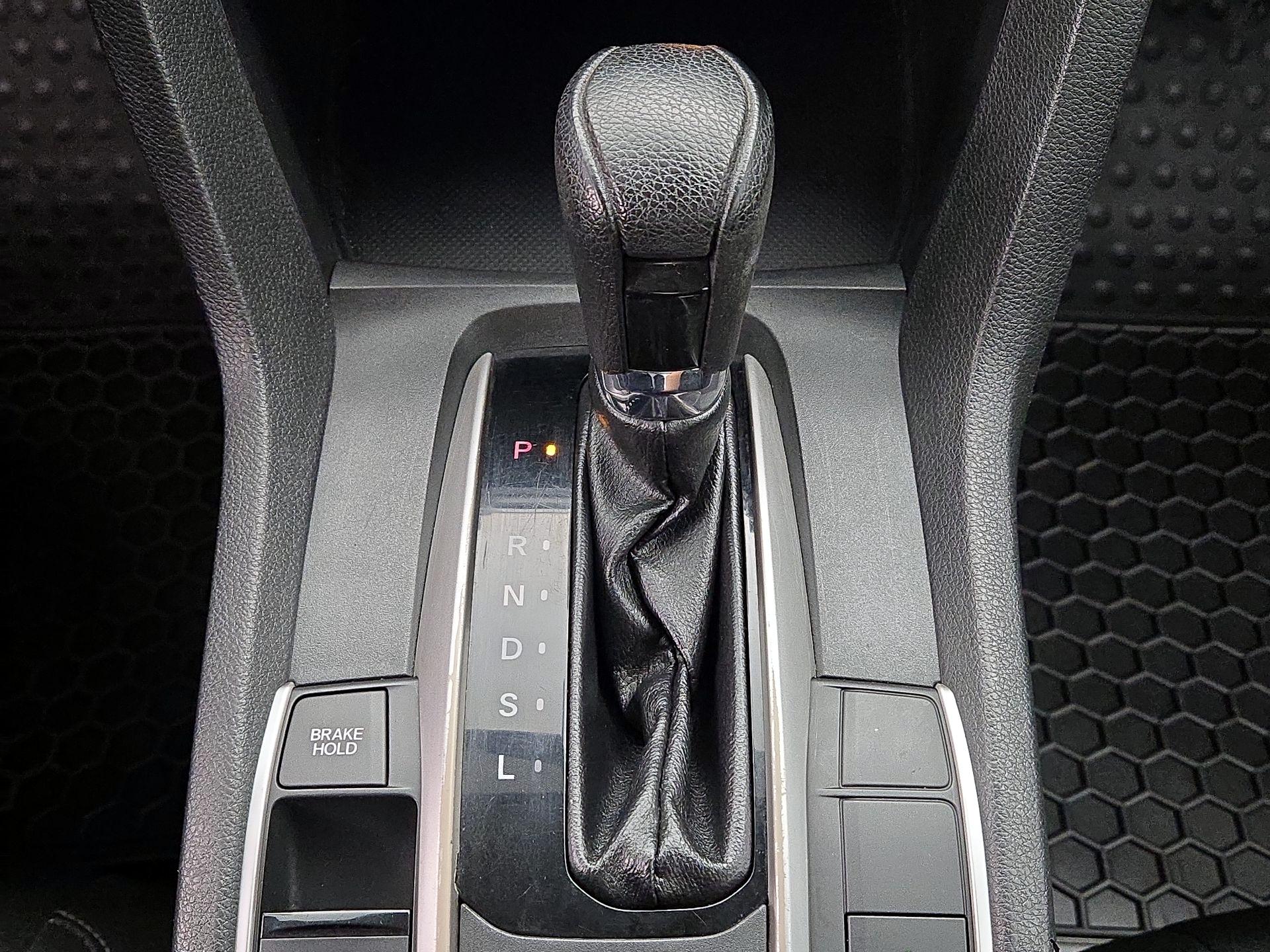 Thumbnail: 2016 Honda Civic - 17