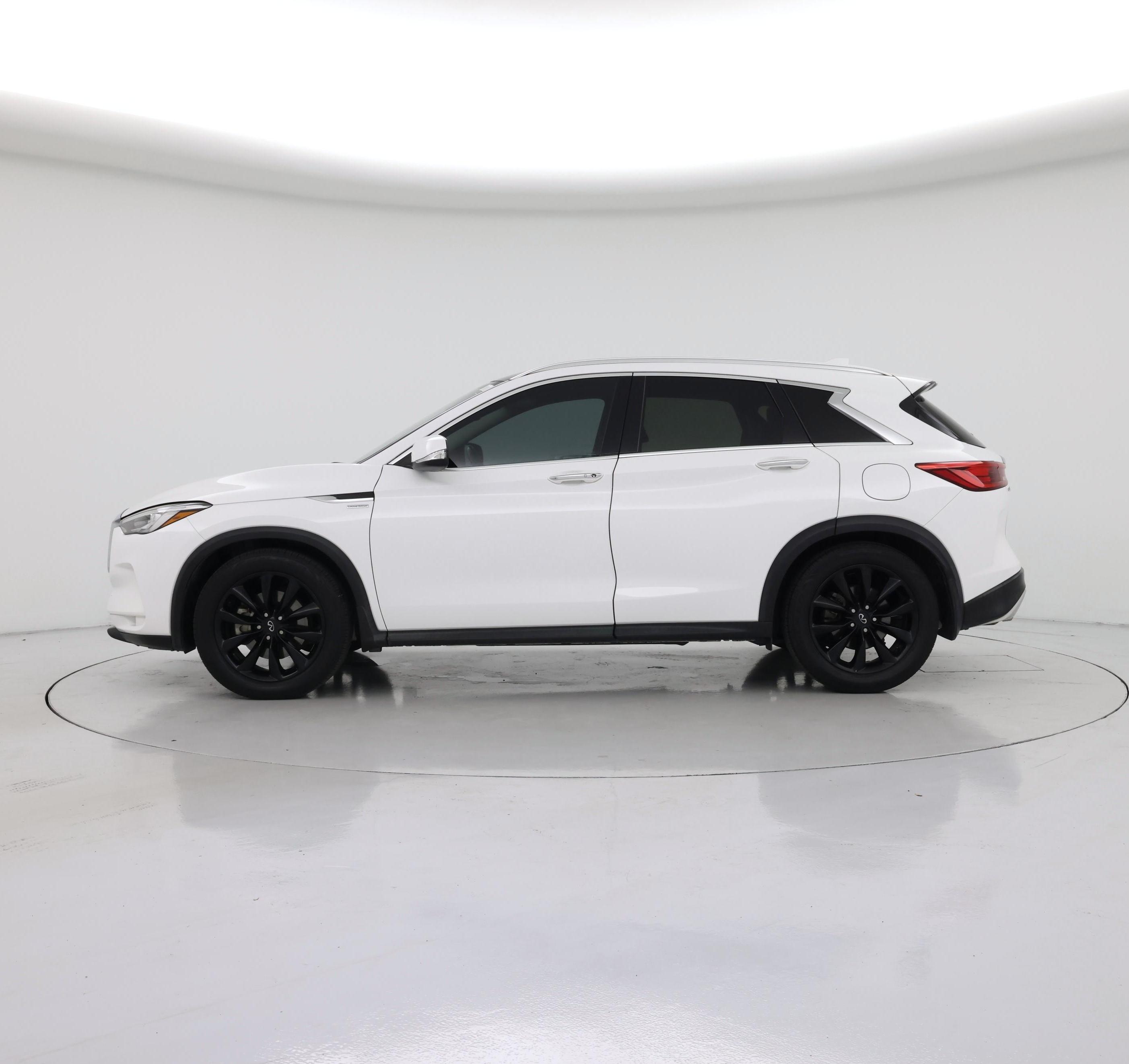 Thumbnail: 2020 INFINITI QX50 - 3