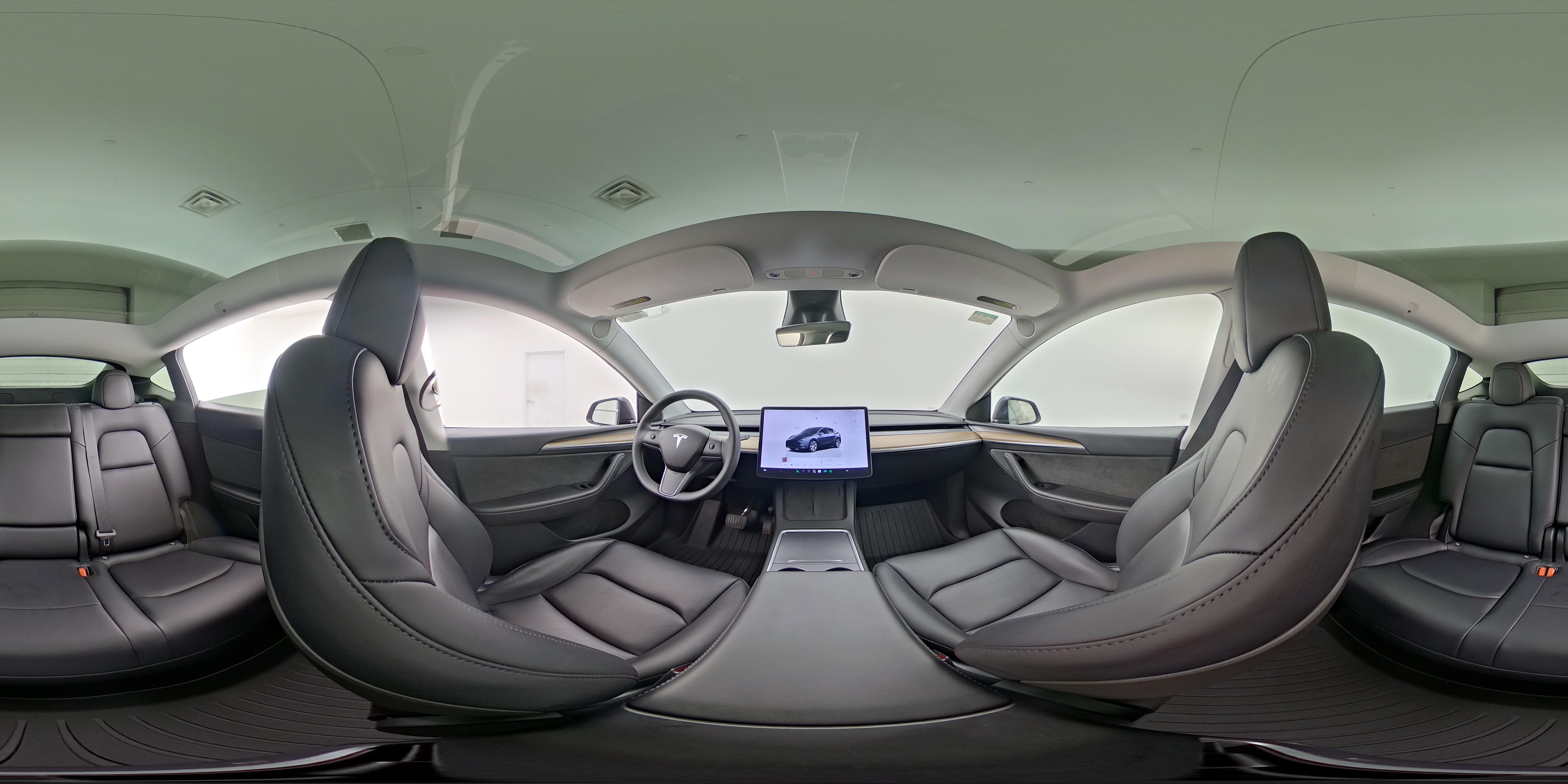 2024 Tesla Model Y Long Range - Photo 24