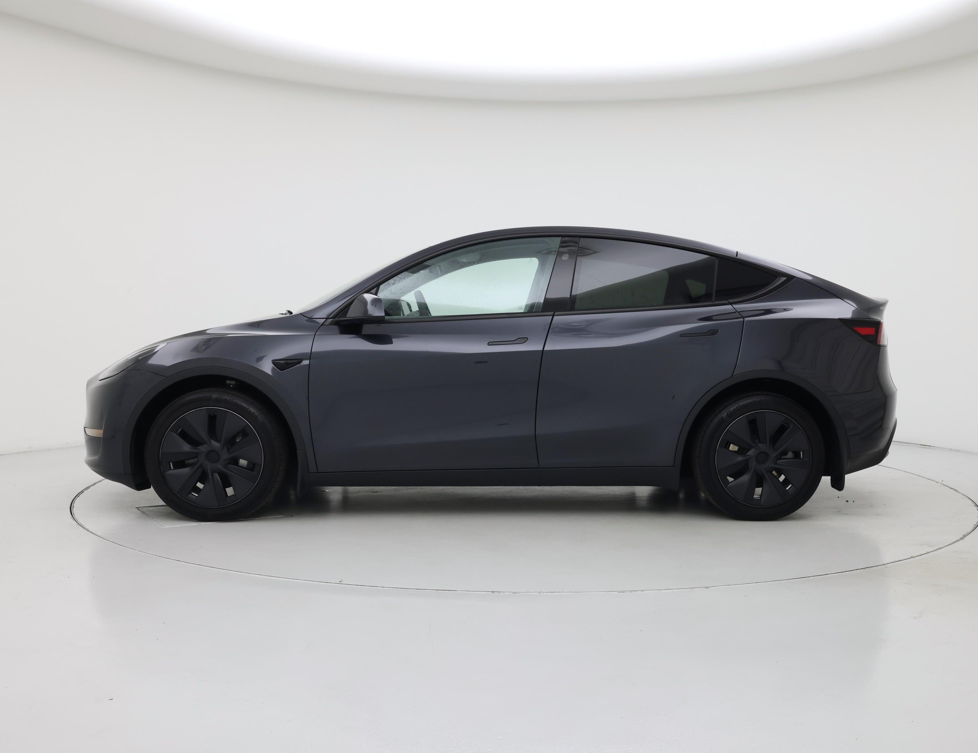 Thumbnail: 2024 Tesla Model Y - 3