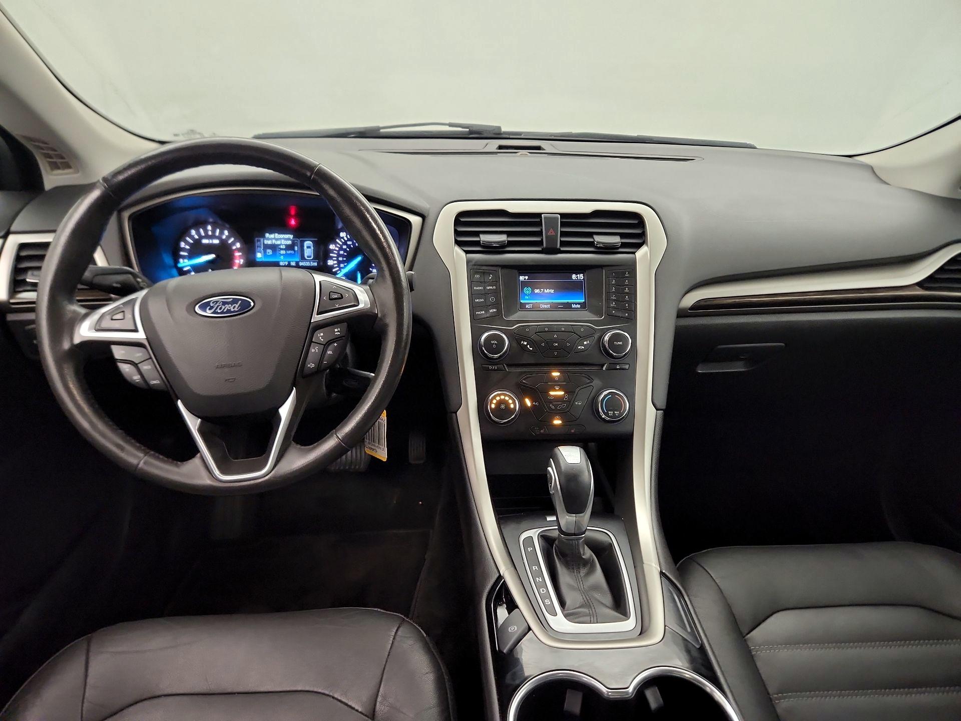 Thumbnail: 2015 Ford Fusion - 9