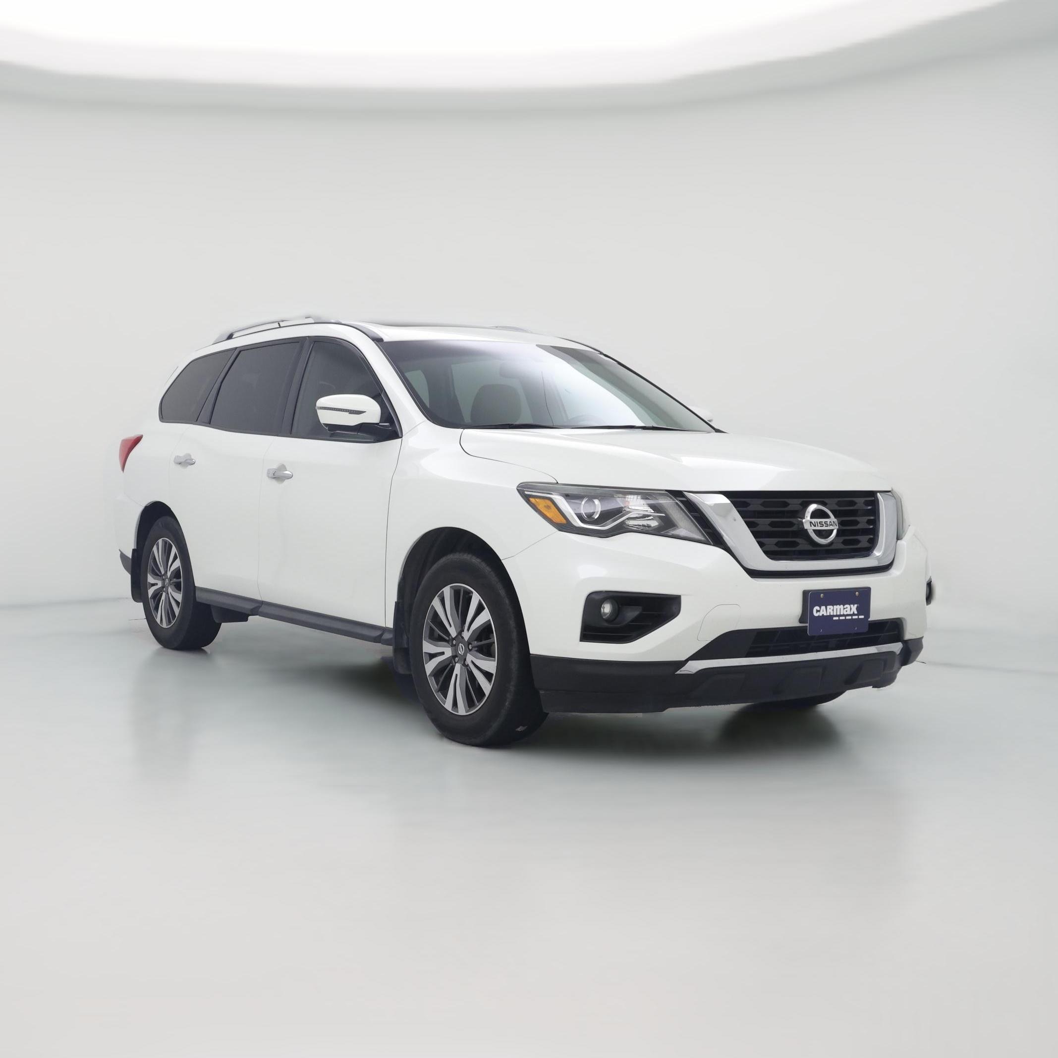 Thumbnail: 2017 Nissan Pathfinder - 1