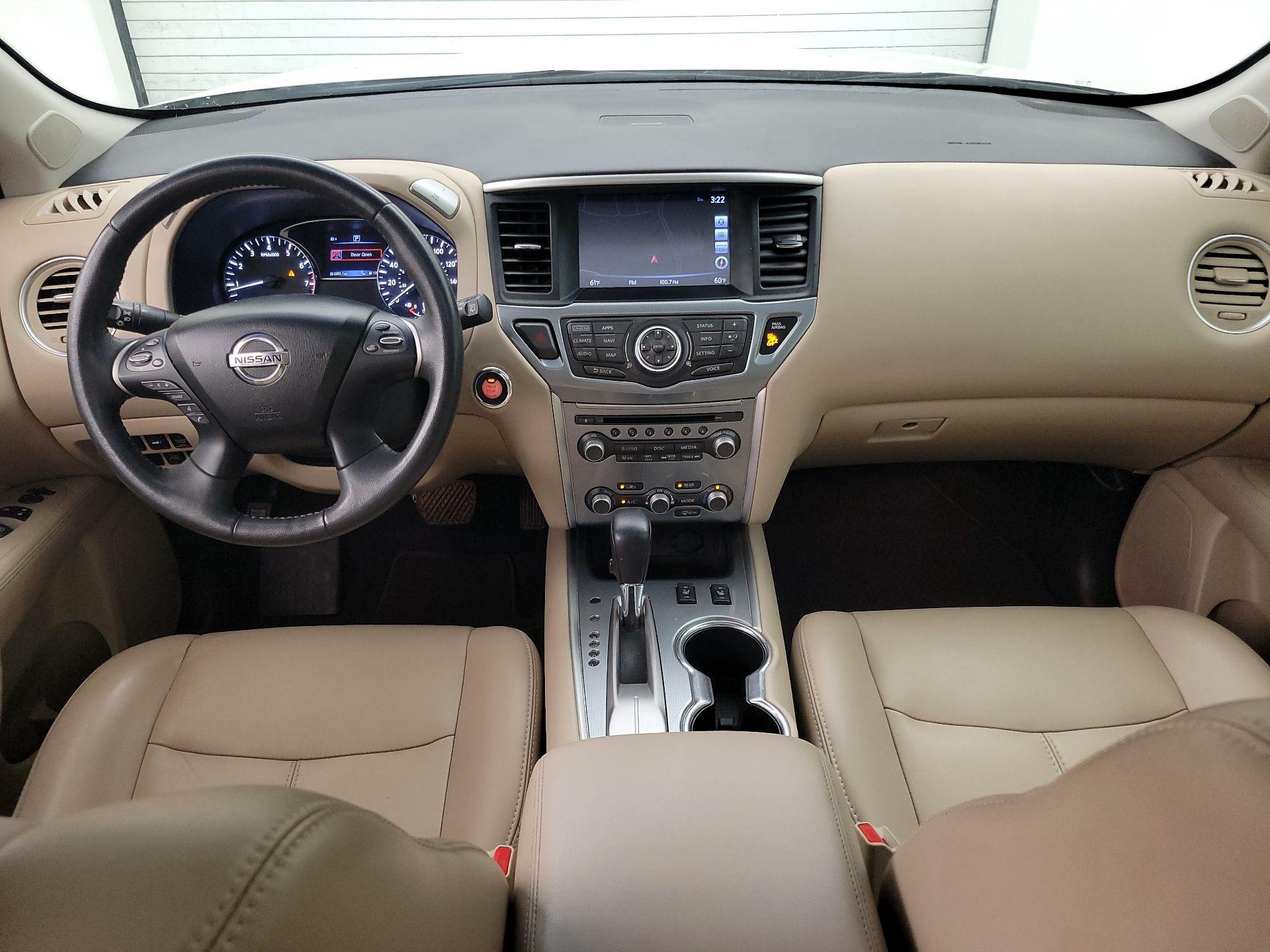 Thumbnail: 2017 Nissan Pathfinder - 9